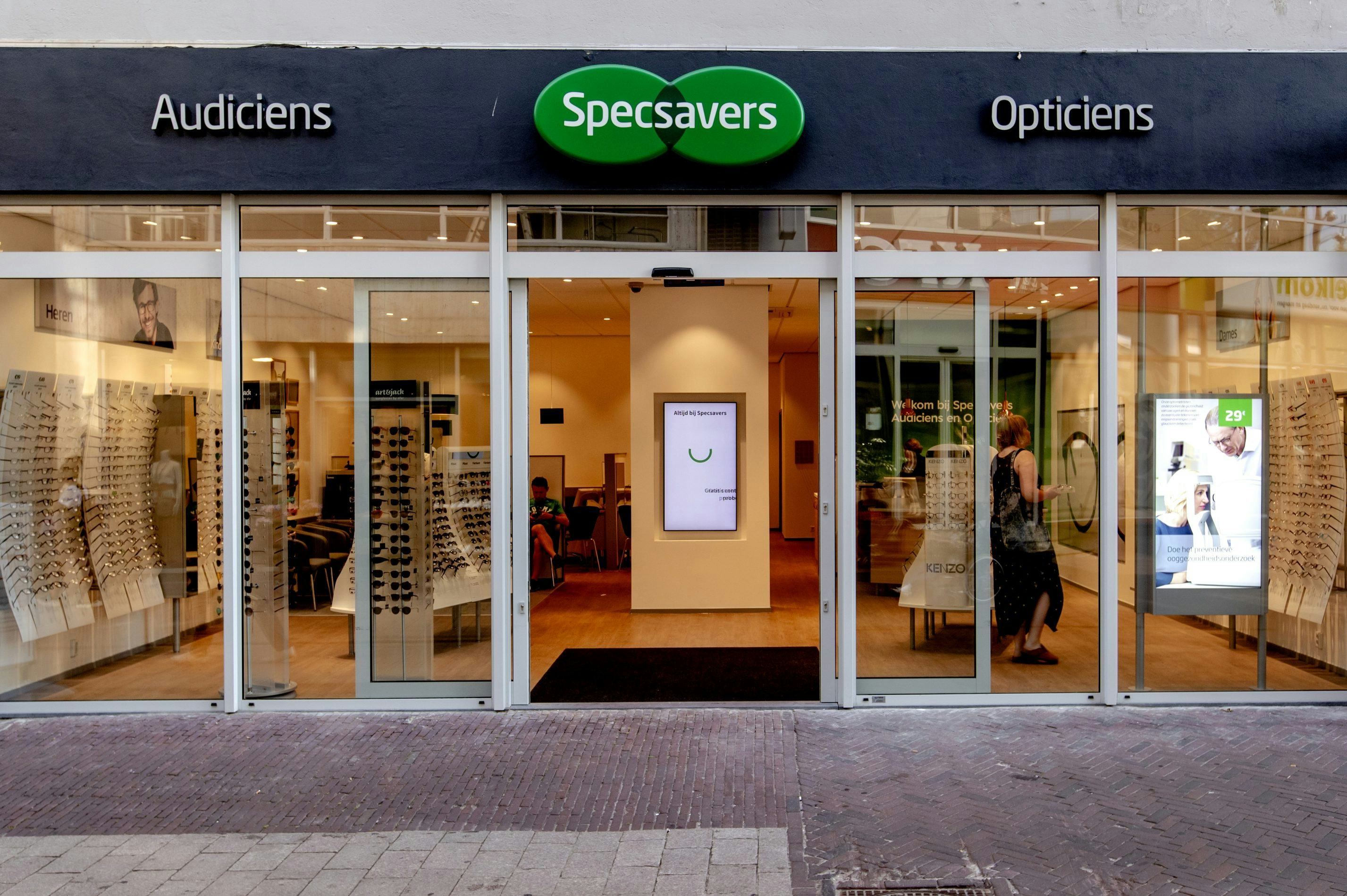 Specsavers schort huurbetaling ruim 140 winkels op