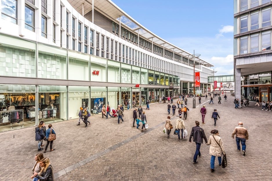 H&M verlengt huur 3.000 m2 in Maastricht