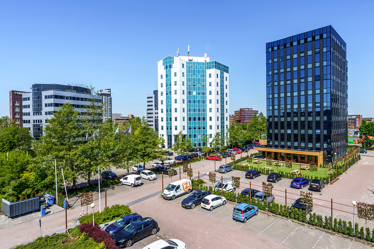 Woongebouw Rive Republic (rechts)