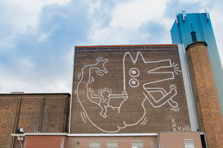 Keith Haring muurschildering, 1986. Foto Hanna Hachula. Artwork © Keith Haring