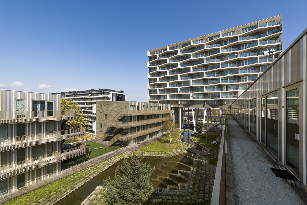 Berlin Hyp verstrekte Eres Reit in juni een lening van ongeveer 63 miljoen euro voor het woon-winkelcomplex ‘De Kameleon’.