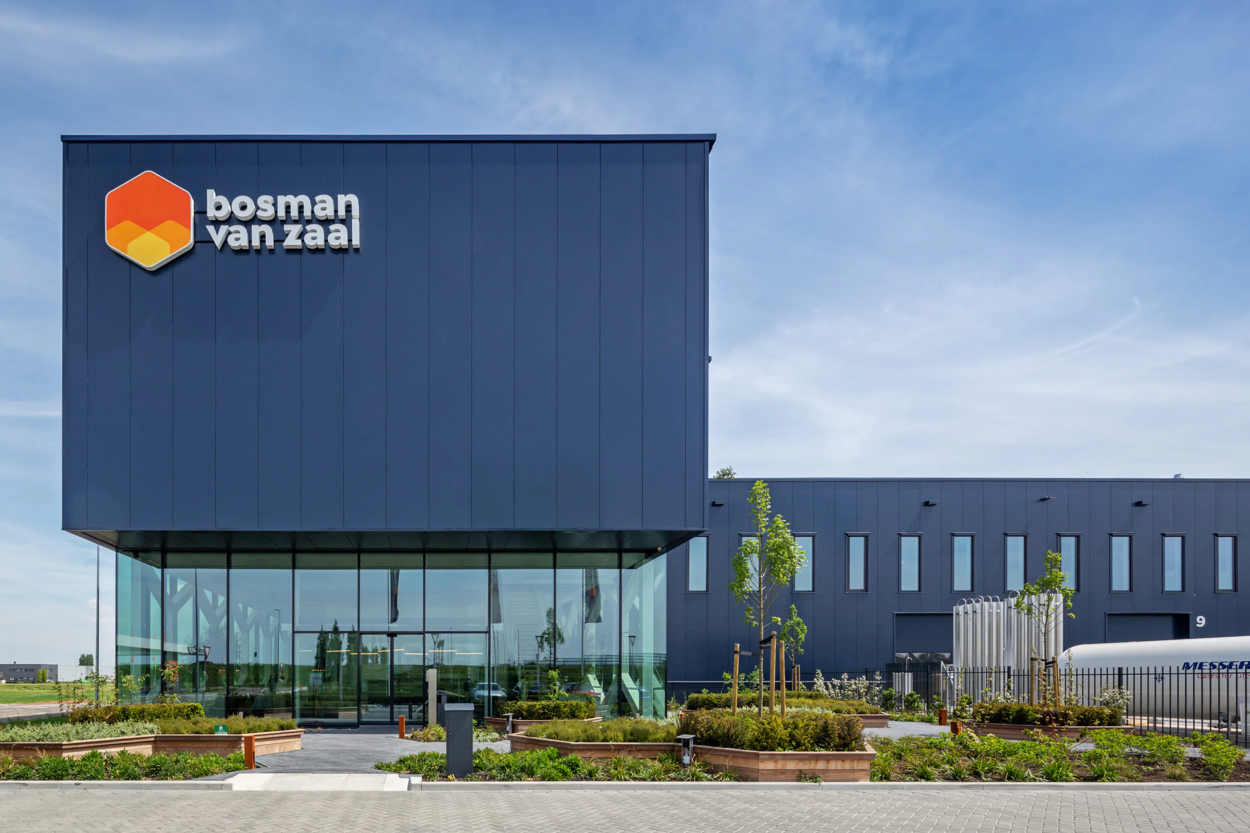 Het gebouw is gelegen op bedrijventerrein Green Park Aalsmeer. Foto: Laurens Kuipers