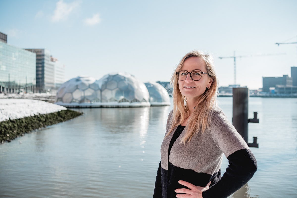 Karina Czapiewska: ‘De vergunningen waren misschien wel de grootste uitdaging van het project Drijvend Paviljoen.’ Foto: Jannike Huisman