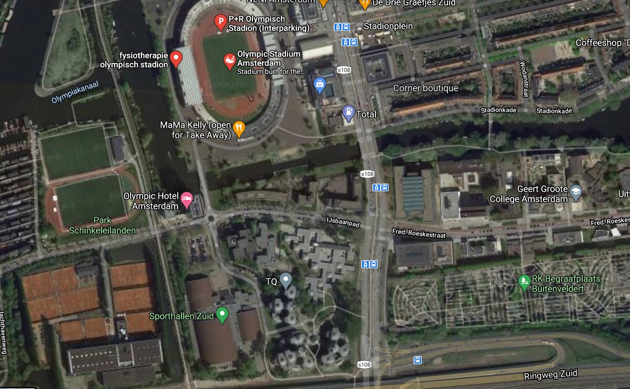 Op de plek waar nu nog de sporthallen staan (linksonder) moeten 550 nieuwe woningen verrijzen. 