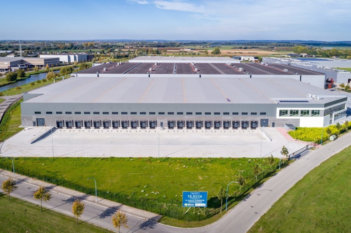 Delin verhuurt 12.000 m2 Tiels warehouse aan Katun