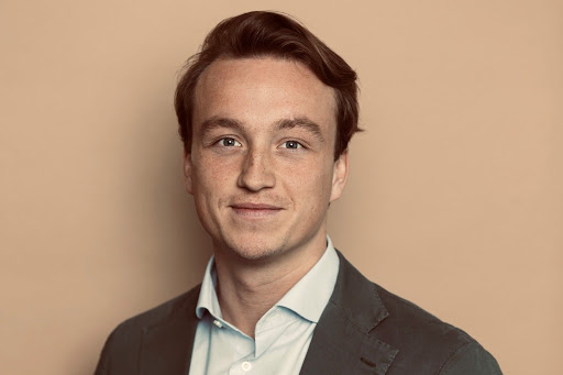 Mats Bartels kiest voor Rockfield Real Estate

Mats Bartels rising star, 25 jaar heeft ervoor gekozen om aan de slag te gaan bij Rockfield Real Estate op de afdeling acquisitie.

Mats rondt momenteel zijn Master Finance &amp; Real Estate summa cum laude (8.7) af aa...