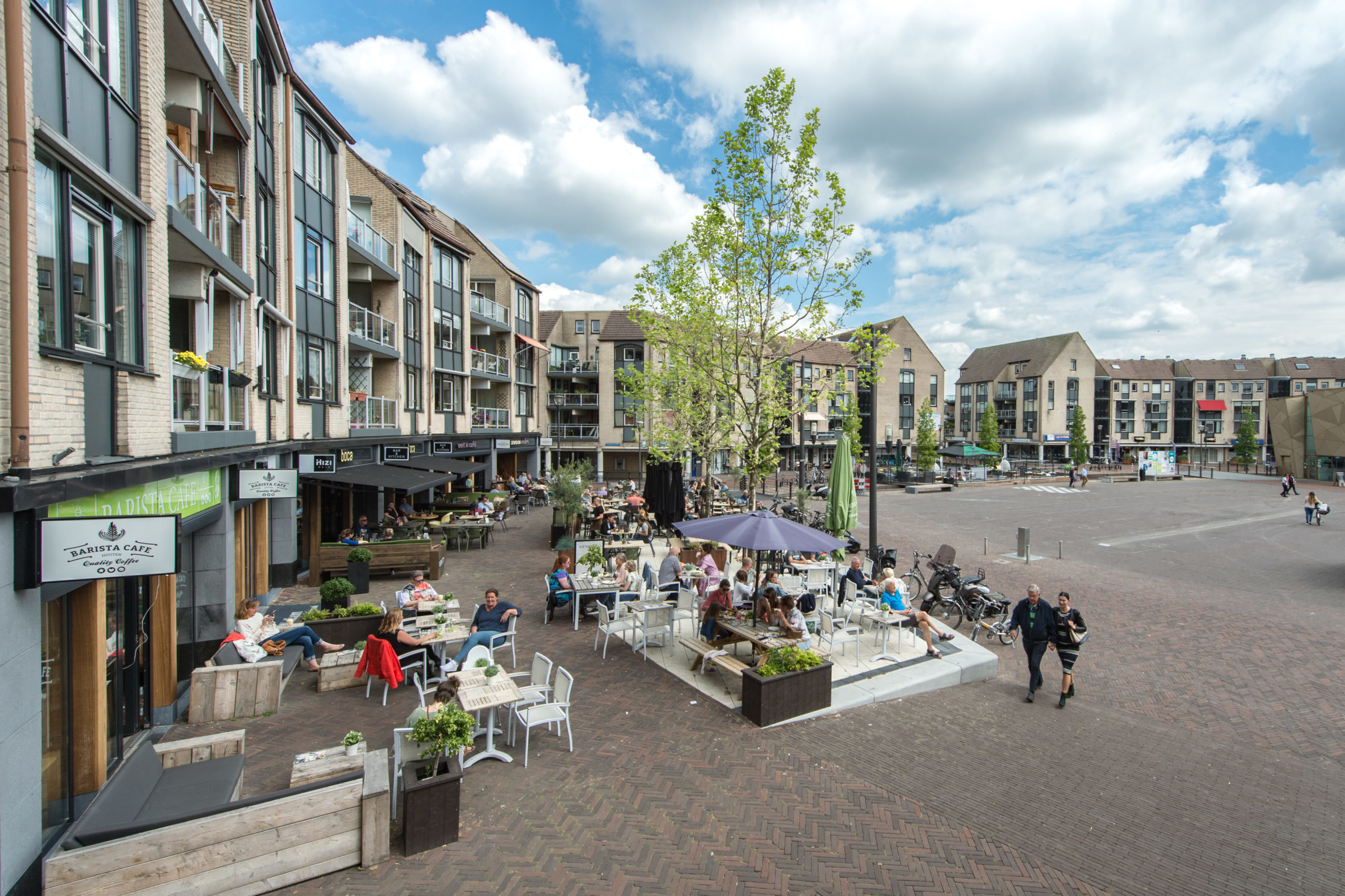 Horeca op Het Rond in Houten breidt uit