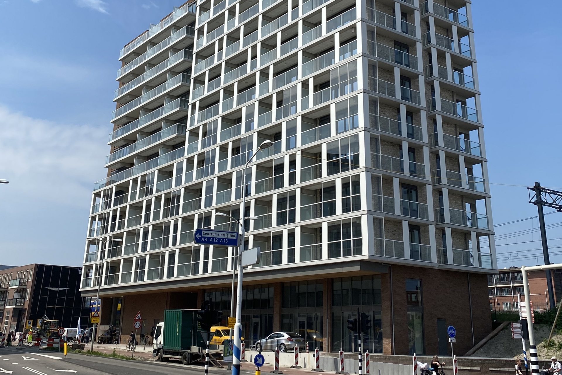 Meergezinswoningen Kop van Laak in Den Haag opgeleverd