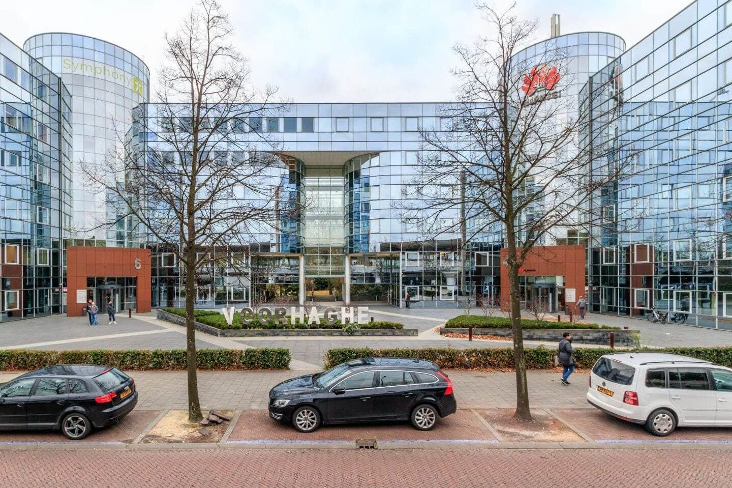Star Apple huurt 1.050 m2 kantoorruimte in Voorburg