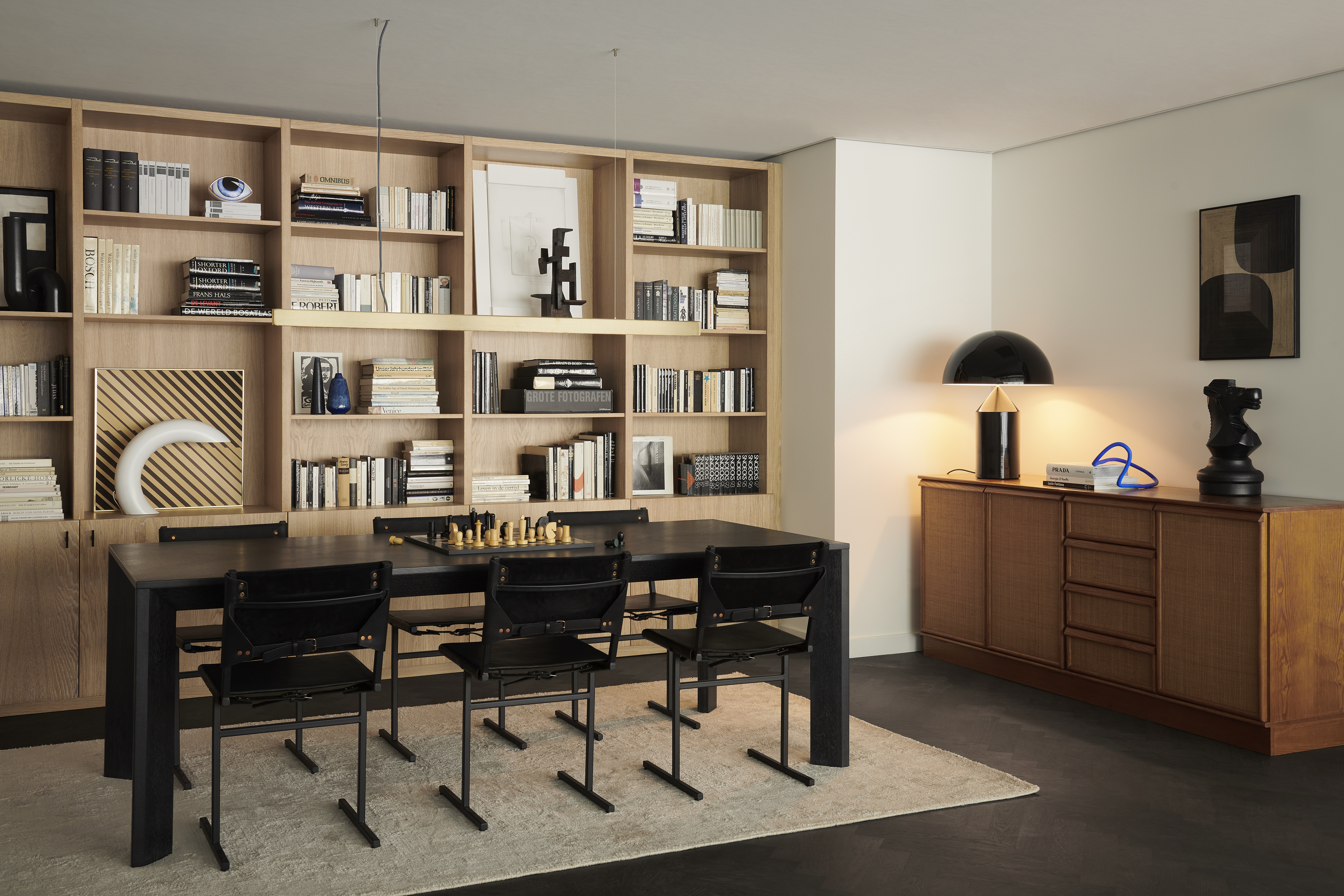 Zithoekje in The Collection Chapter 2 aan de Stadhouderskade