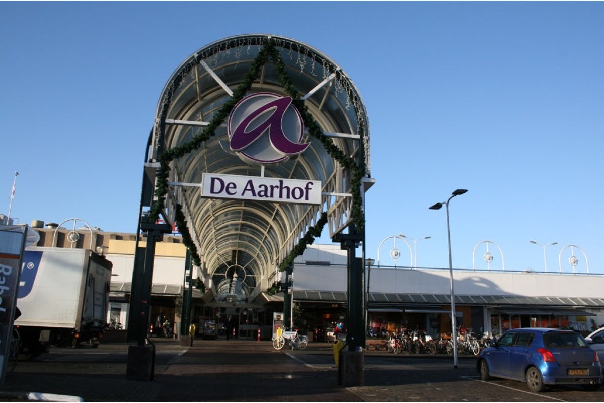 Winkelcentrum De Aarhof in Alphen aan den Rijn