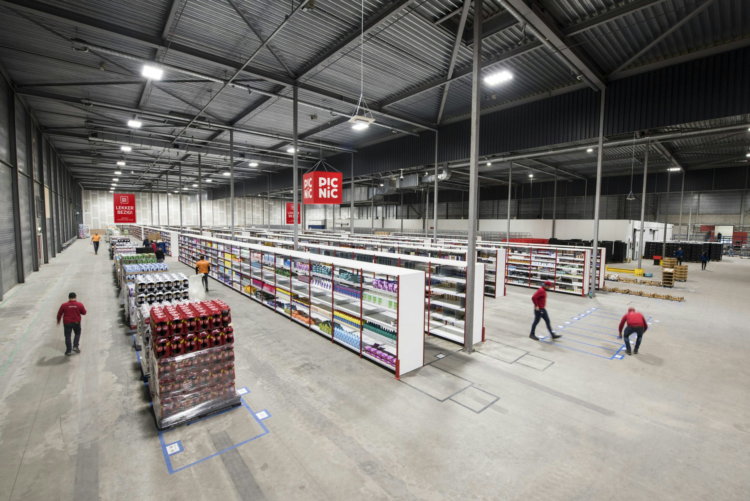 skyview, FC, shelves, shopper, ambient