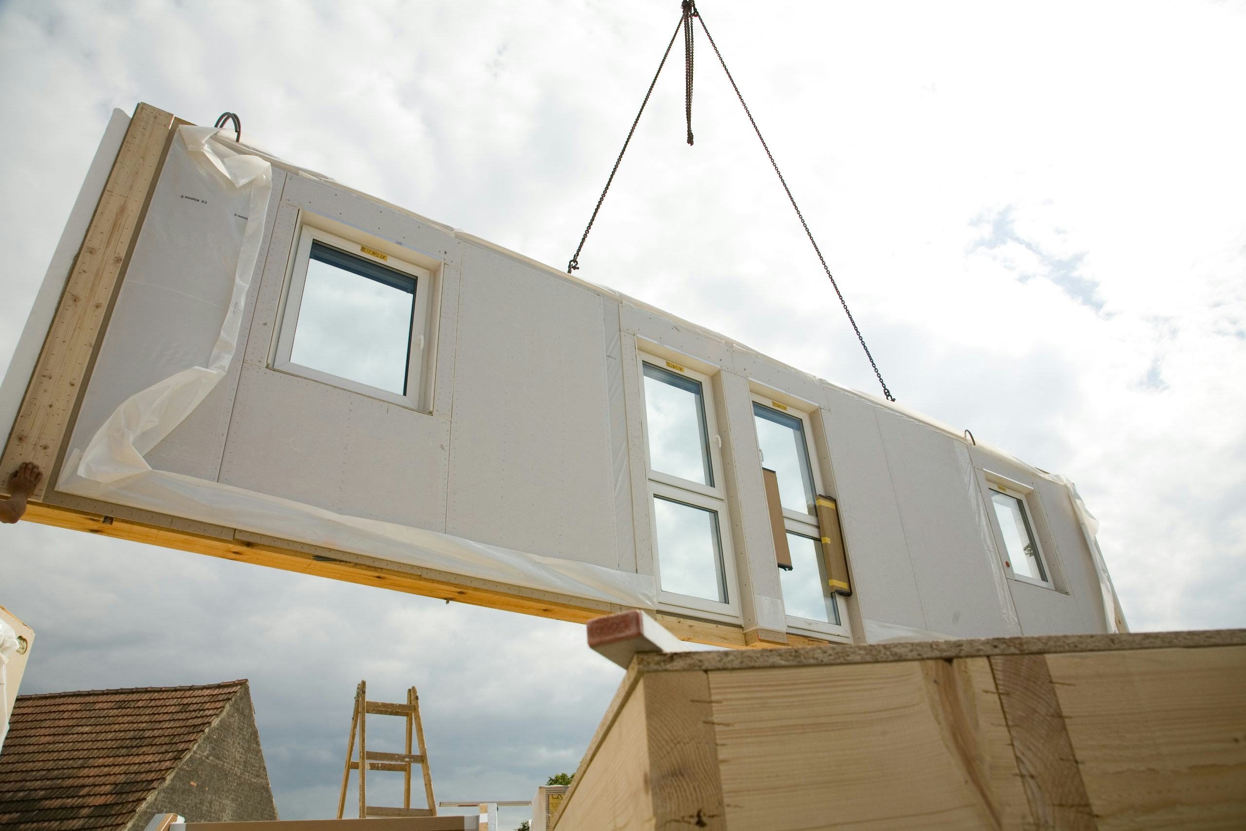 Cokopen wil eind 2030 zo'n 35.000 modulaire, biobased middenhuurwoningen hebben gerealiseerd.