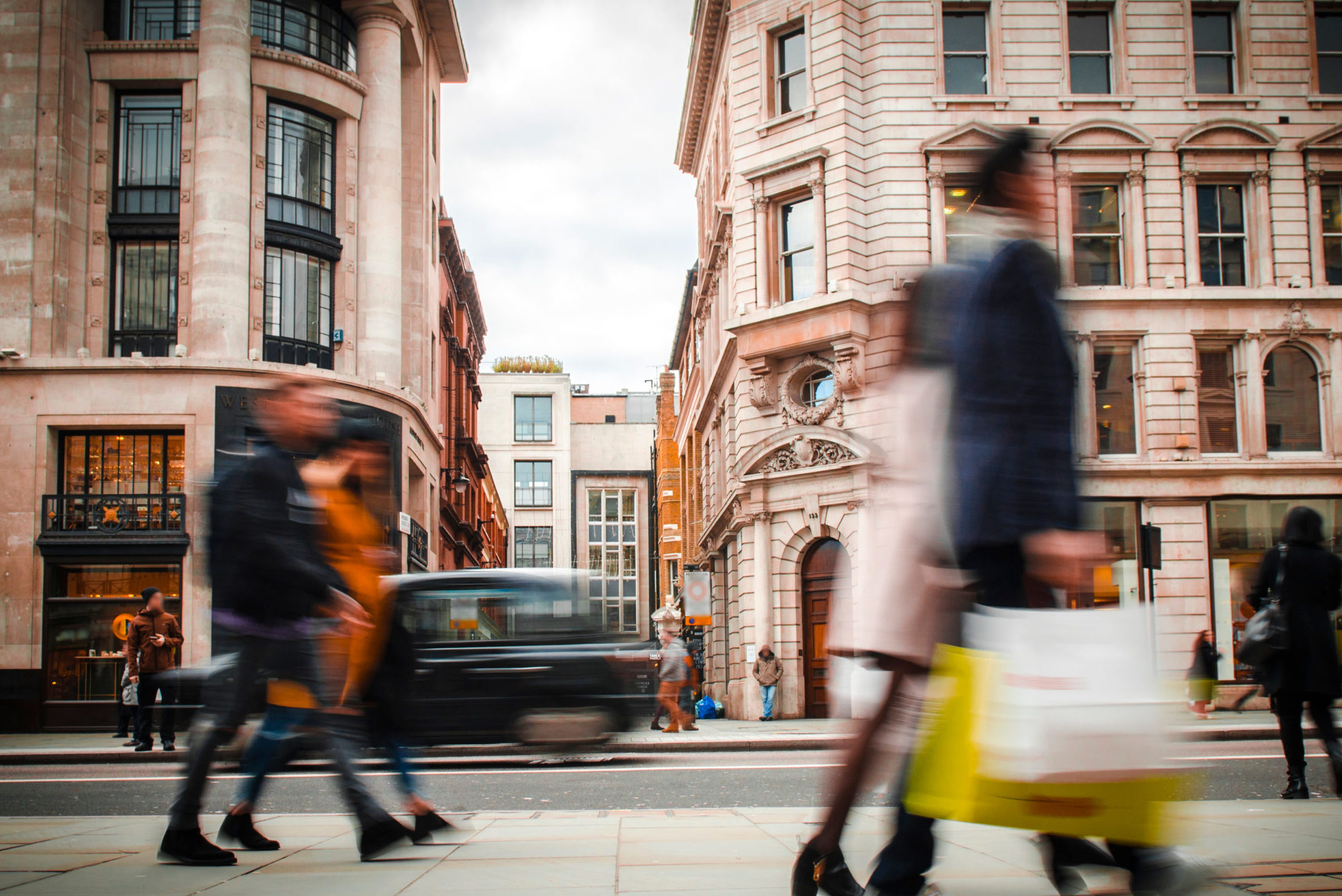 Het leven wordt steeds duurder in het VK.