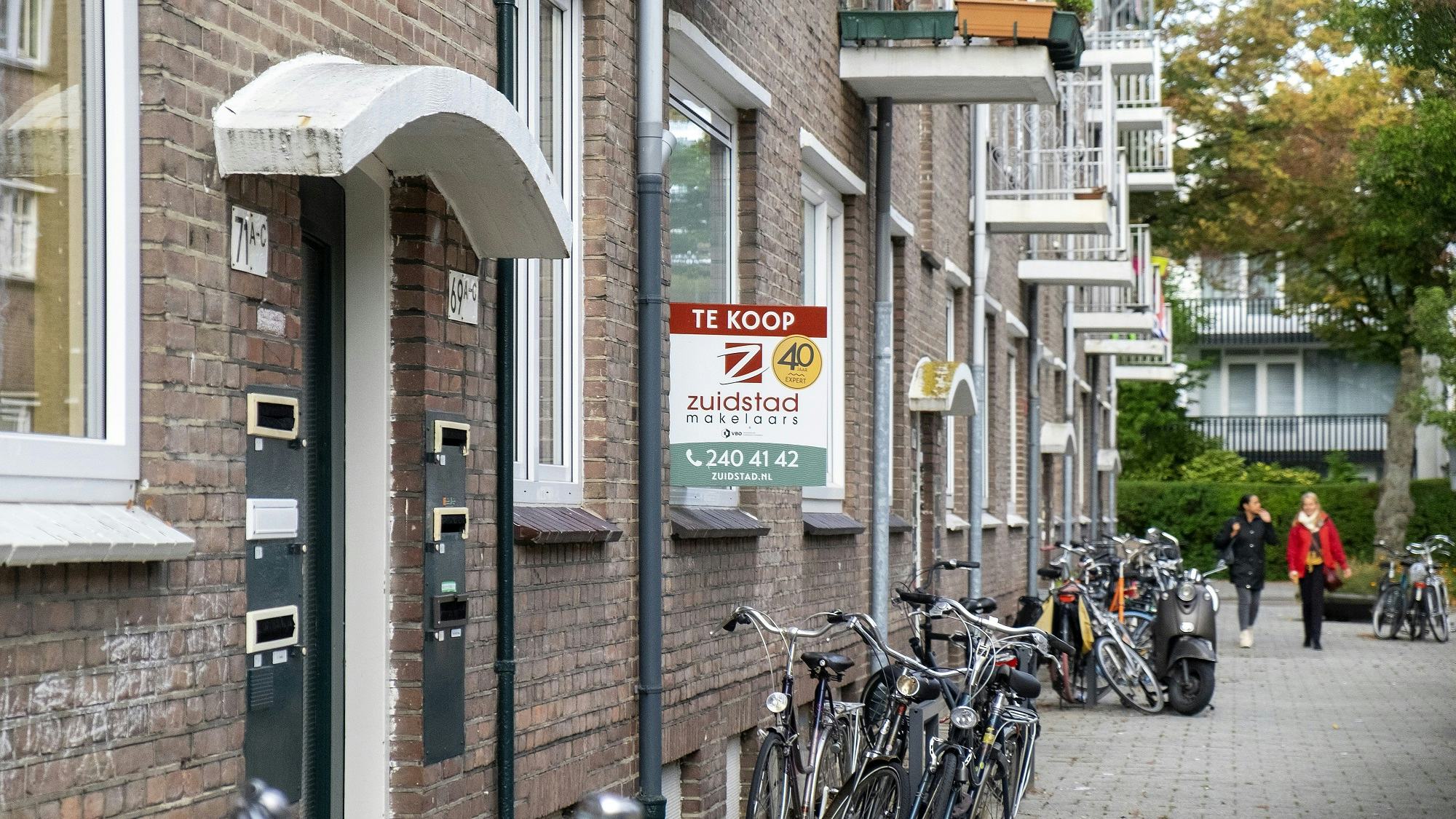 In de wijk Carnisse in Rotterdam werden veel appartementen verkocht aan particuliere beleggers. Foto: ANP / Hollandse Hoogte / Hans van Rhoon