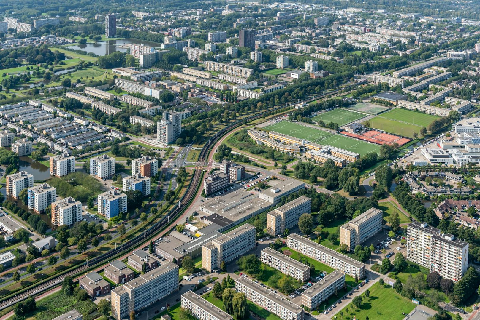 De Prinsentuin Rotterdam: van geïsoleerd stukje stad naar groene woonoase langs het water