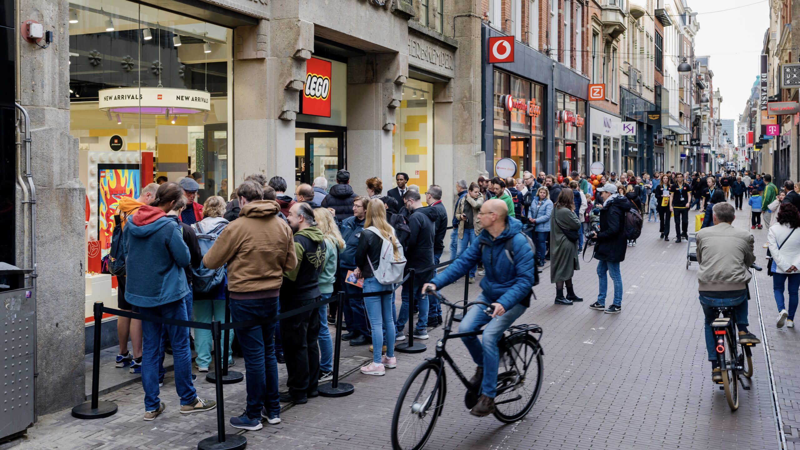 Lego opent winkel in Den Haag