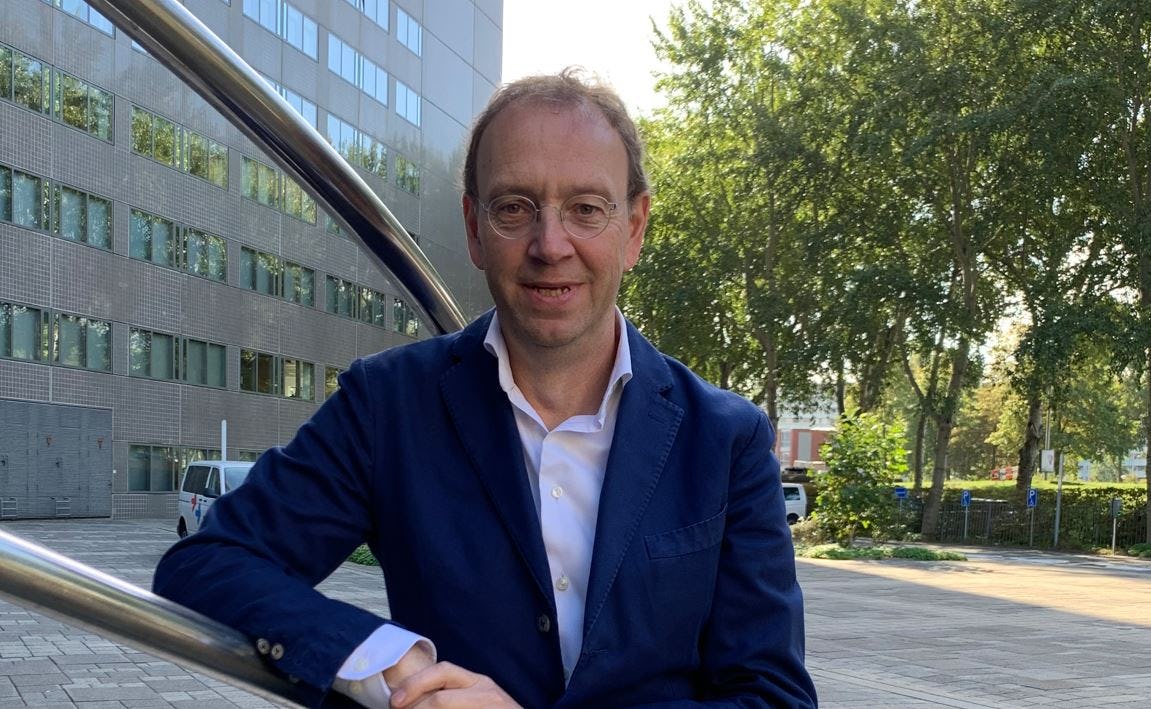 Tom Jochems, directeur Facilities & Vastgoed bij Randstad: 'Het blijkt dat hybride werken meer een sociaal issue, een groepsissue is'.