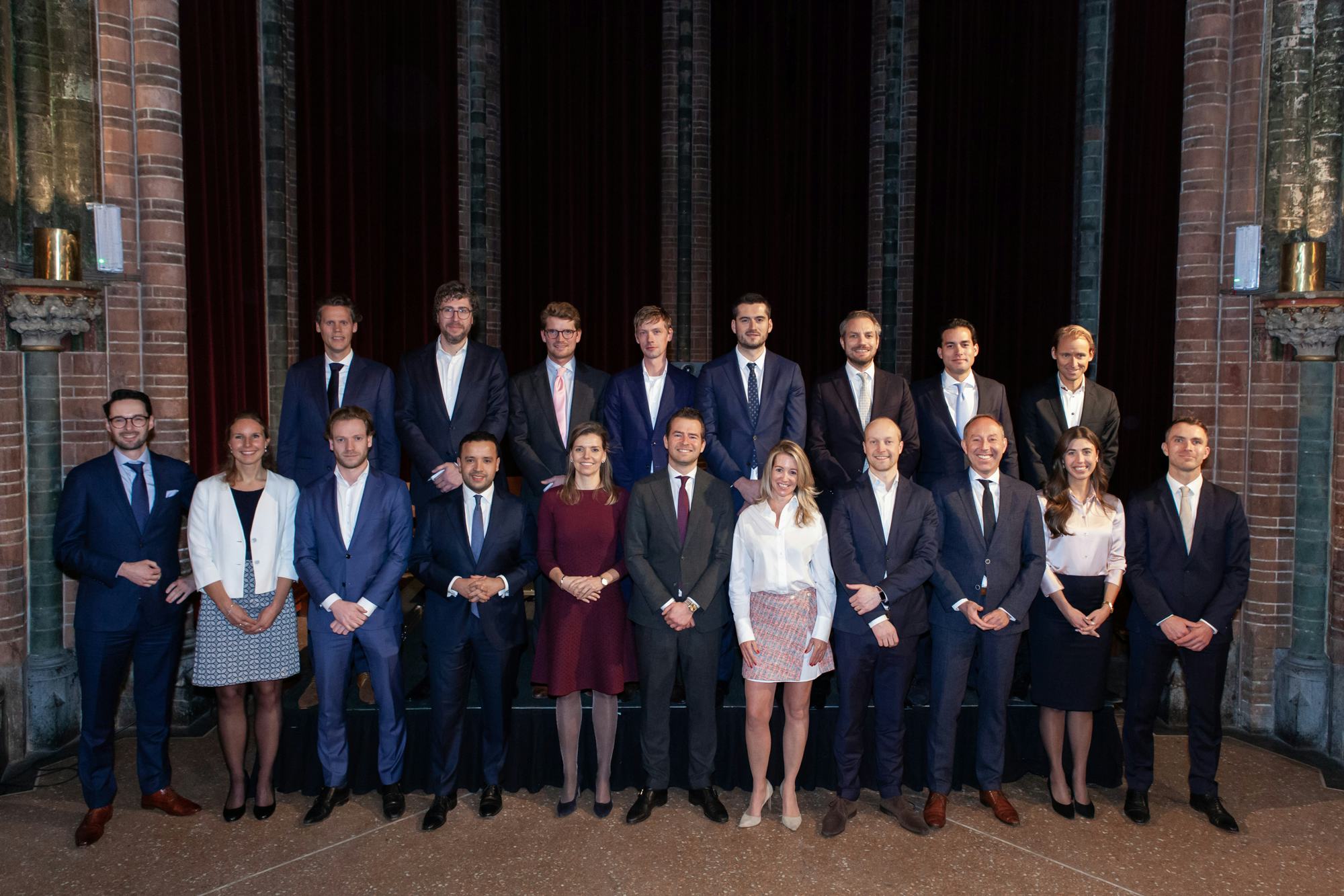 Lichting van 20 MRE-studenten afgestudeerd