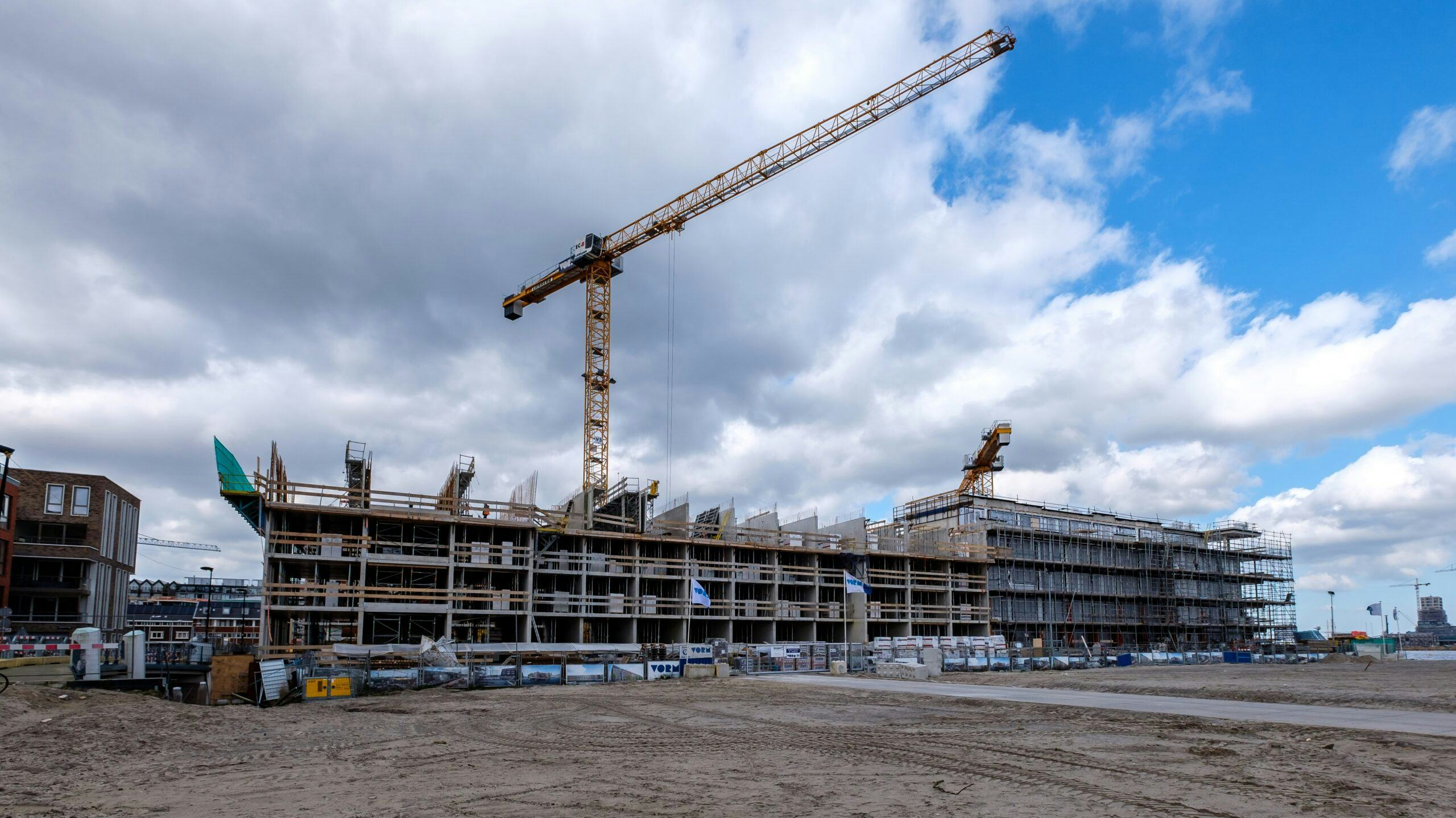 Woningbouw gaat flink afnemen volgens het EIB
