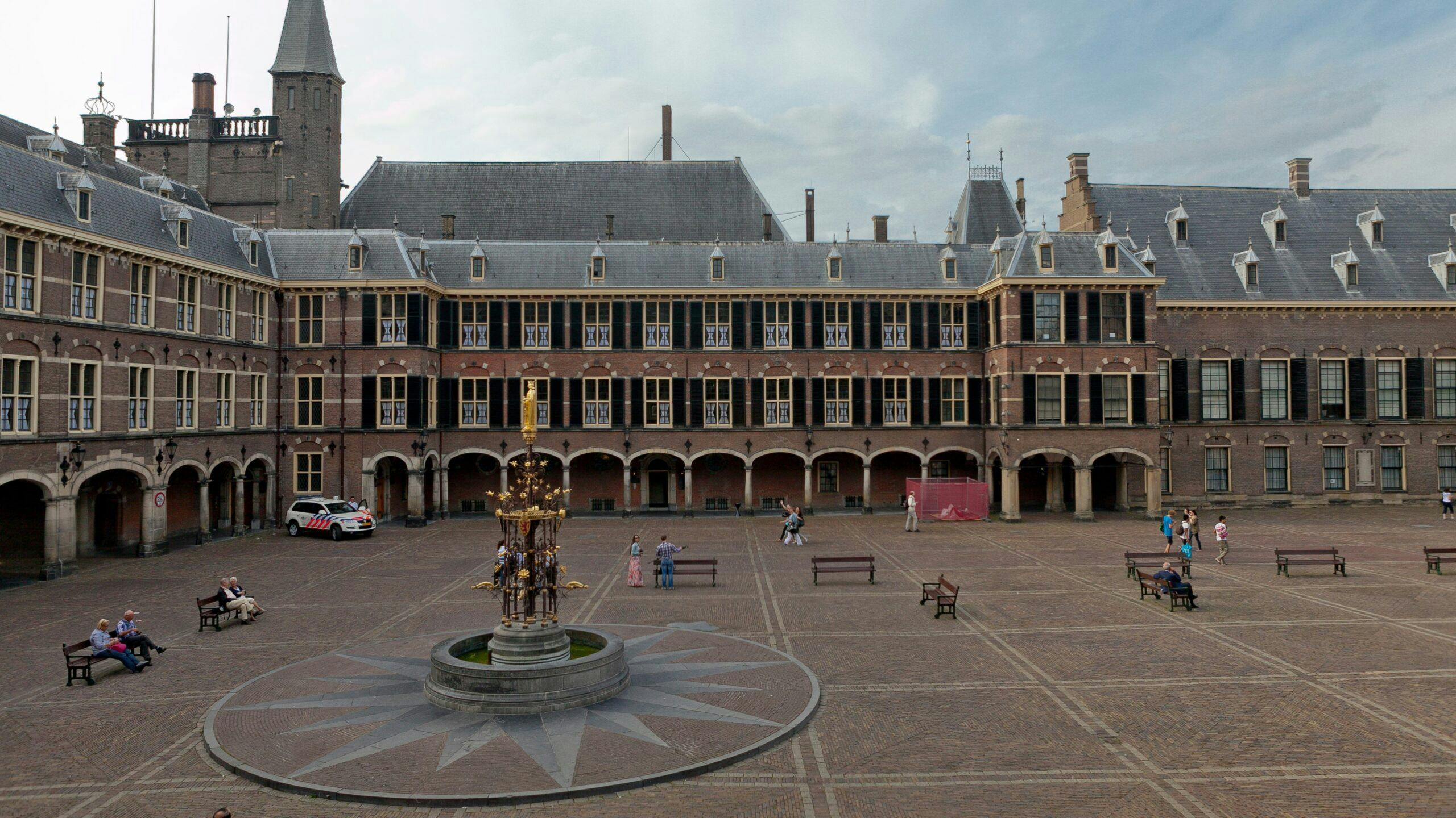 Renovatie Binnenhof mag doorgaan van provincie, milieuorganisatie niet blij