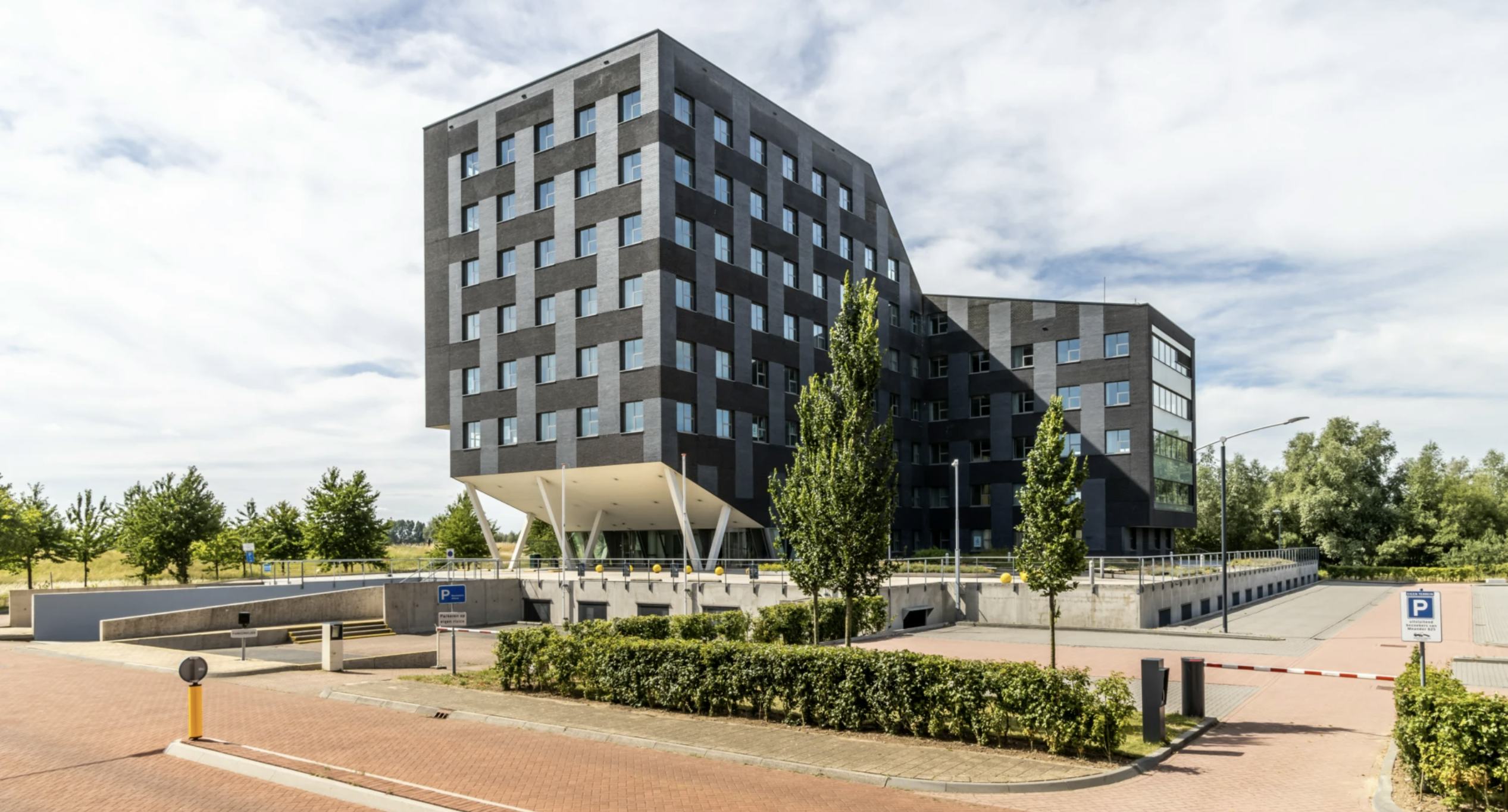 GGZ-praktijk huurt ruim 1.000 m2 in voormalig Vitens-gebouw Arnhem