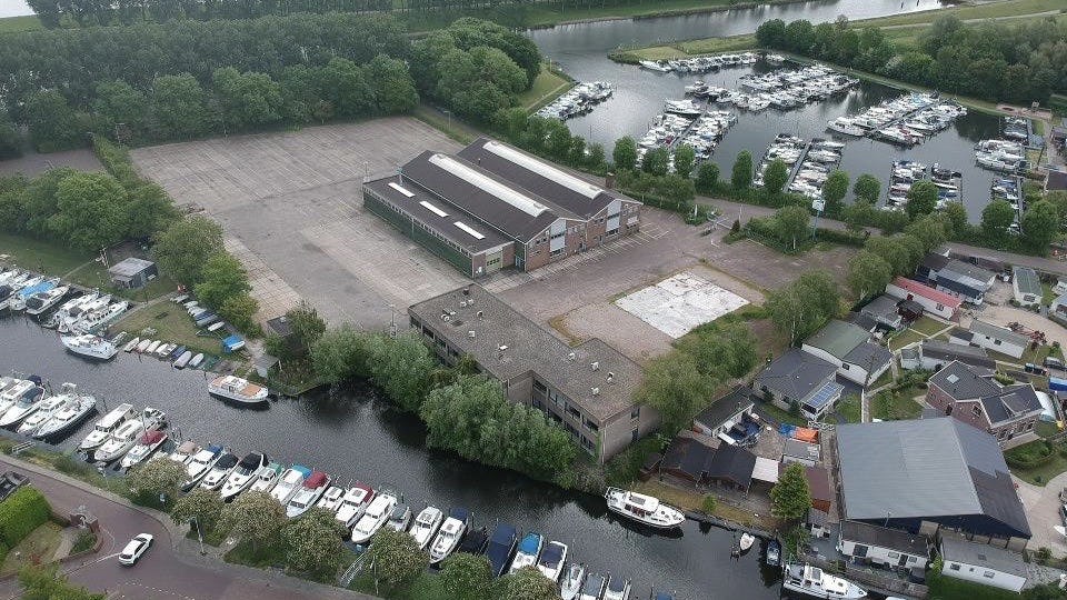 Boels huurt 15.000 m2 in Zwartewaal