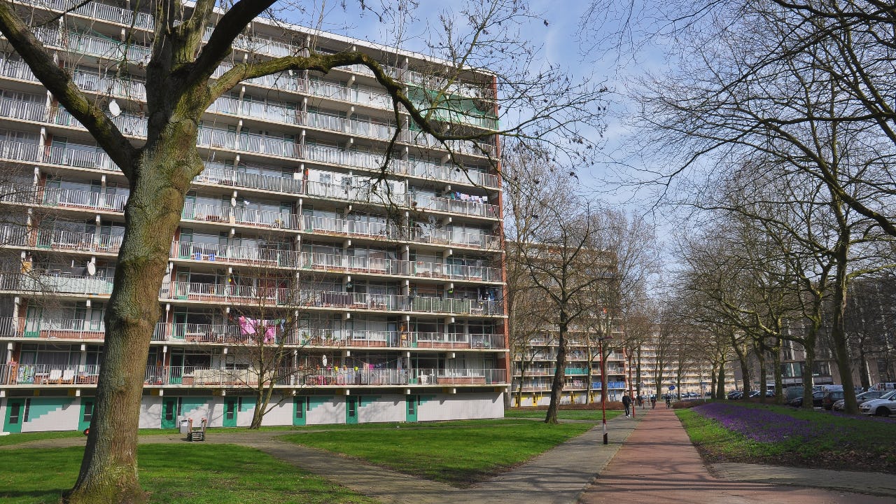 De inmiddels gesloopte sociale woningbouw in Zoetermeer