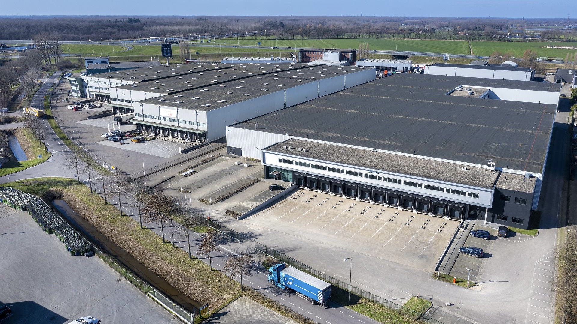 Prologis Veghel DC1 & 2 2