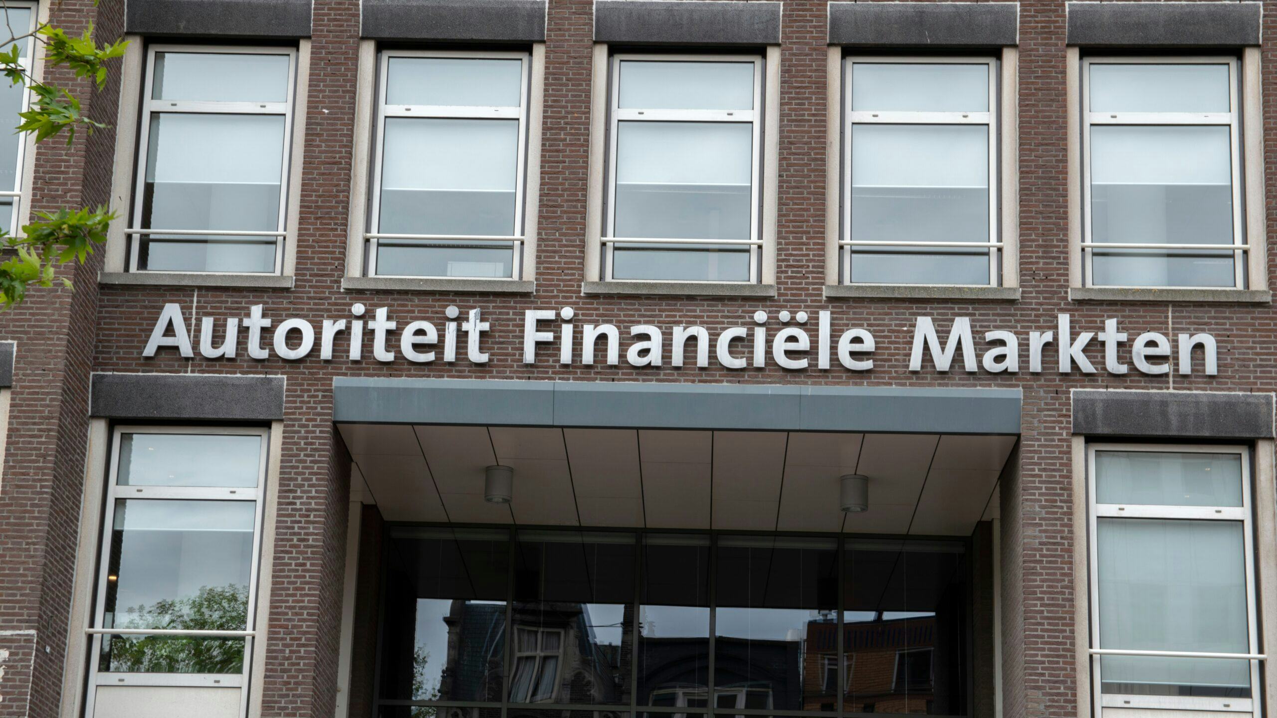 Rabobank maakt bezwaar tegen miljoenenboete AFM om hoge hypotheken
