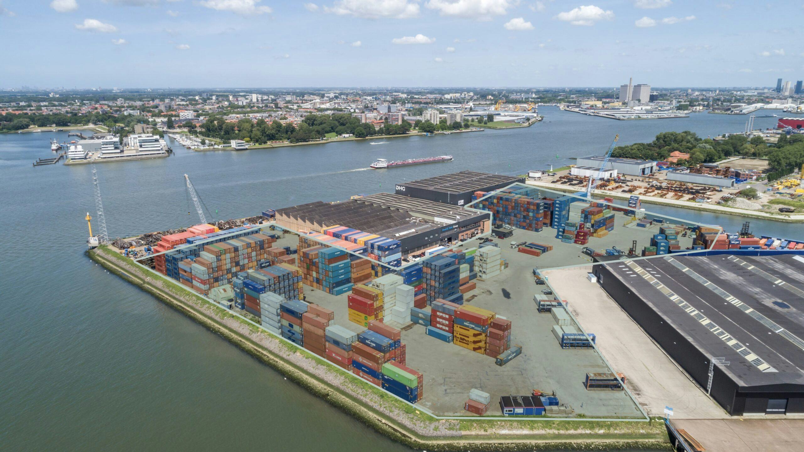 DHG verhuurt 22.000 m2 logistiek in Eemhaven