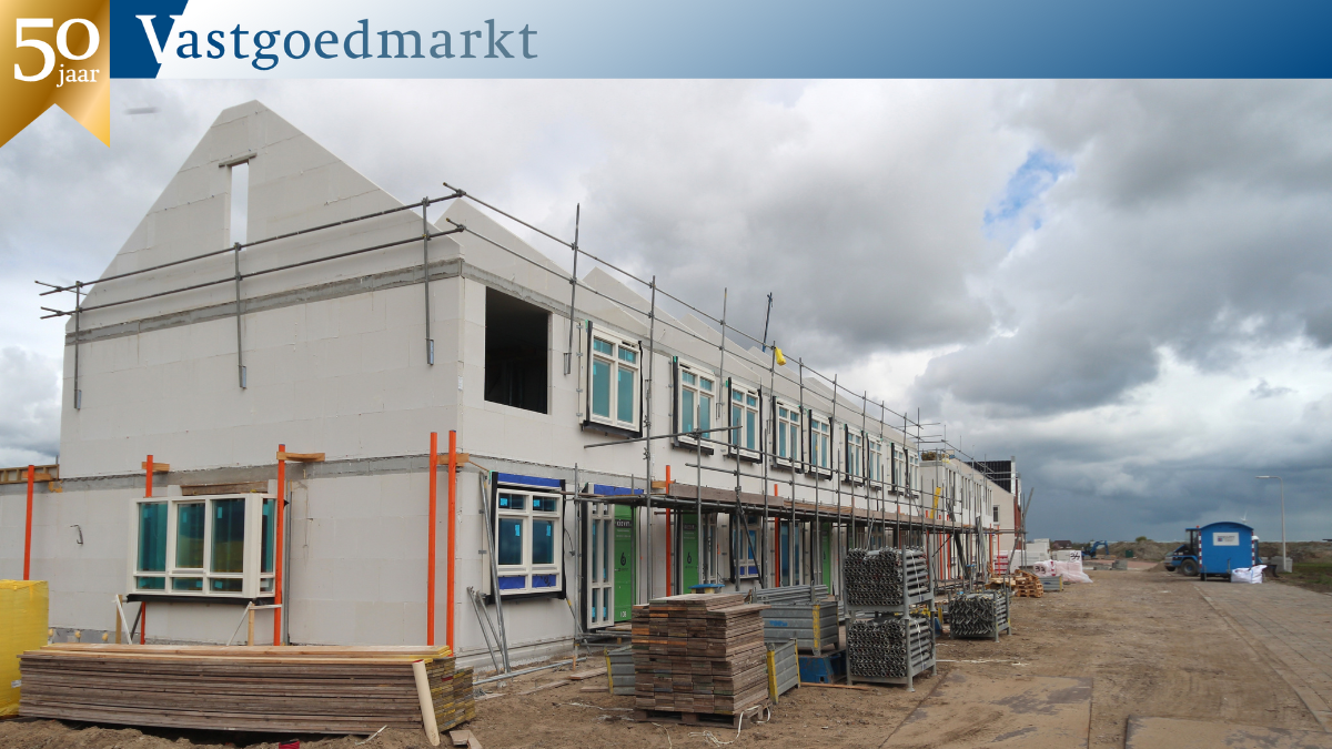 Huurders stapten massaal eind jaren '70 over op een koophuis. Deze vraag naar koopwoningen stimuleerde marktpartijen tot een aanzienlijke productie.