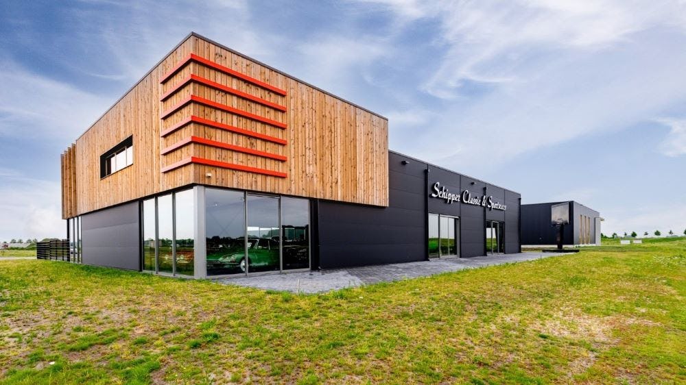 Schmidt Automotive huurt bedrijfscomplex in Vriezenveen