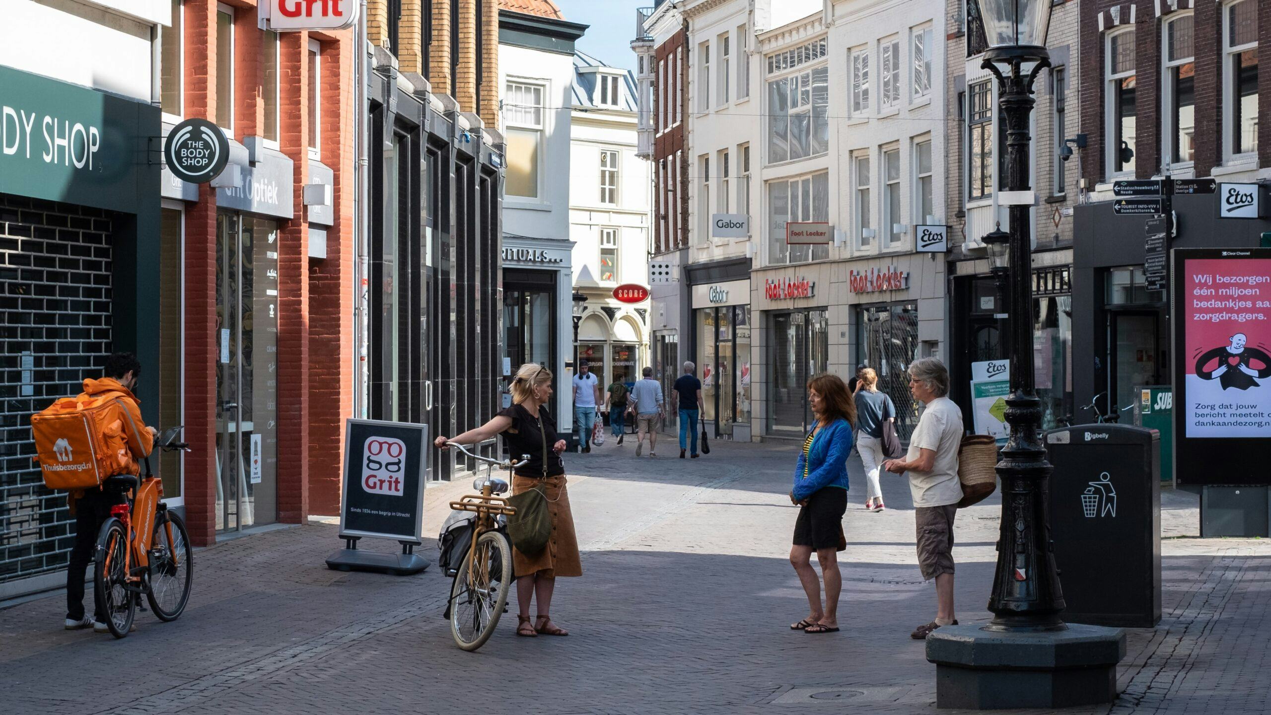 Retailcijfers Nederland: daling in verkooppunten en totale oppervlakte