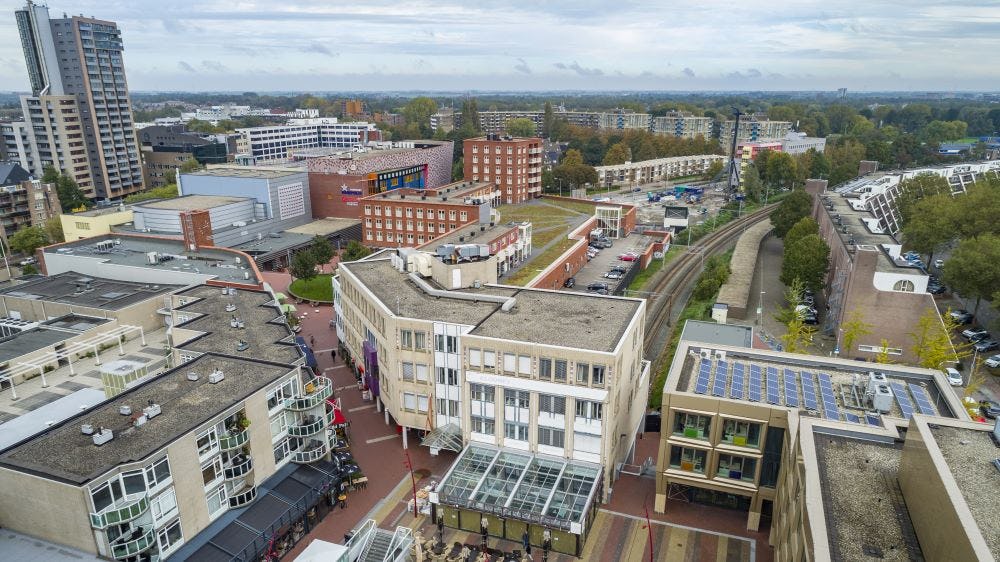 Zoetermeer geldt als overloopstad van den Haag.