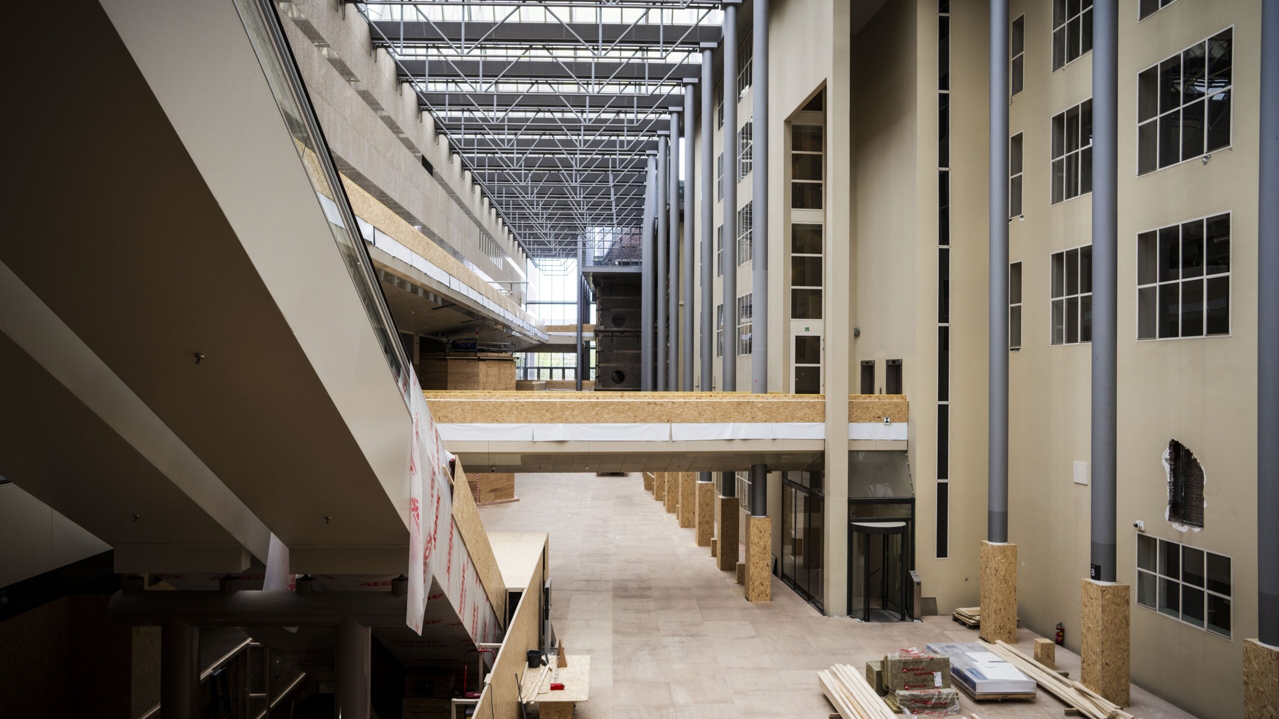 De renovatie van het Binnenhof gaat circa 2 miljard euro kosten, meer dan twee keer zoveel als waar tot dusver van werd uitgegaan. Foto: ANP/ Freek van den Bergh
