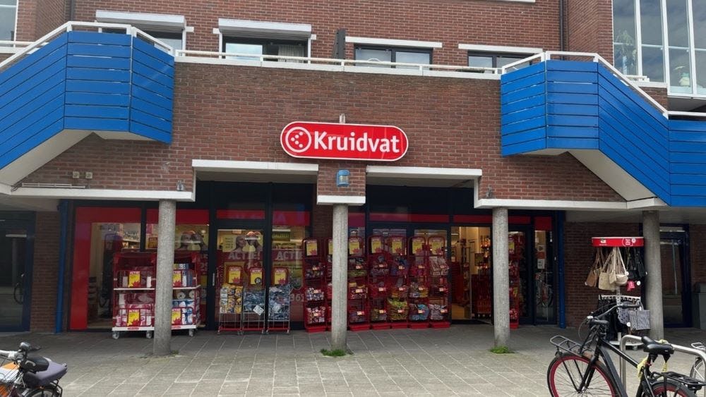 Van der Kooy Vastgoed verbouwt en vergroot Kruidvat in Zoetermeer