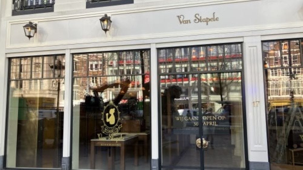 Van Stapele Koekmakerij huurt nieuwe winkelruimte in Amsterdam