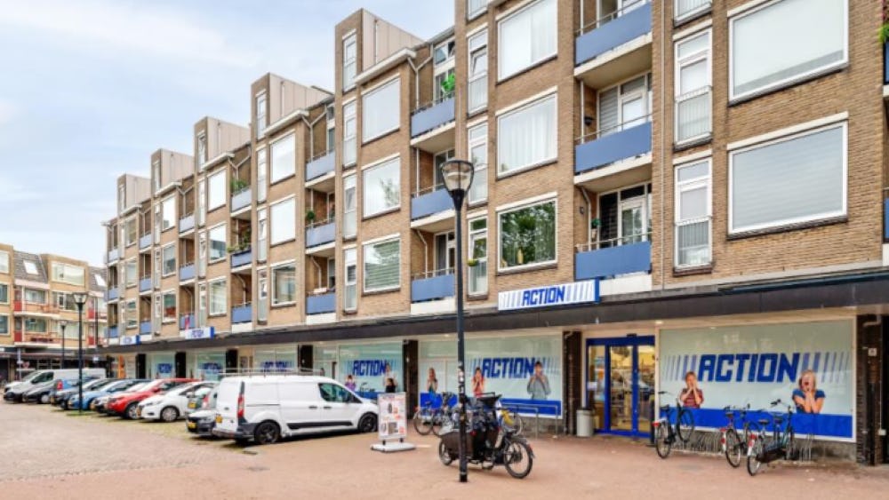 Winkelplint aan de Grote Markt en 's-Heer Boeijenstraat in Dordrecht verkocht