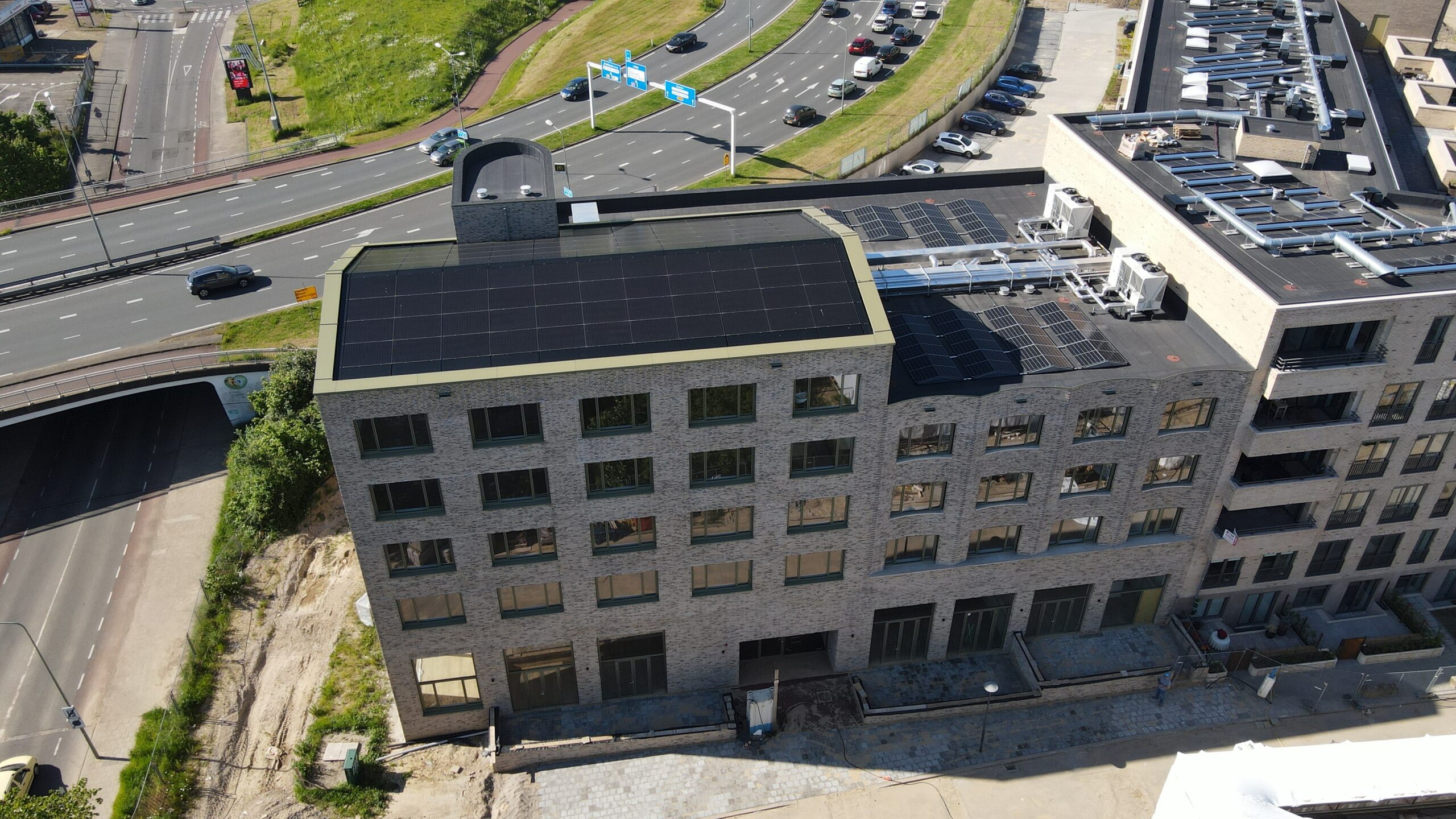 Het Gastenhuis in Maastricht staat al driekwart jaar leeg vanwege een gebrek aan stroomcapaciteit.