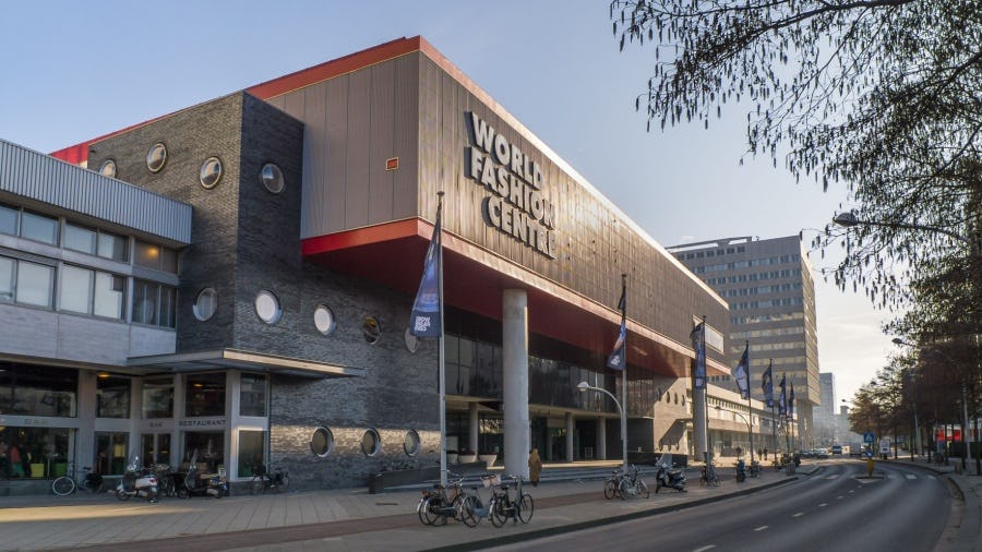 World Fashion Centre in Amsterdam Nieuw- West. Beeld: www.hollandfoto.net