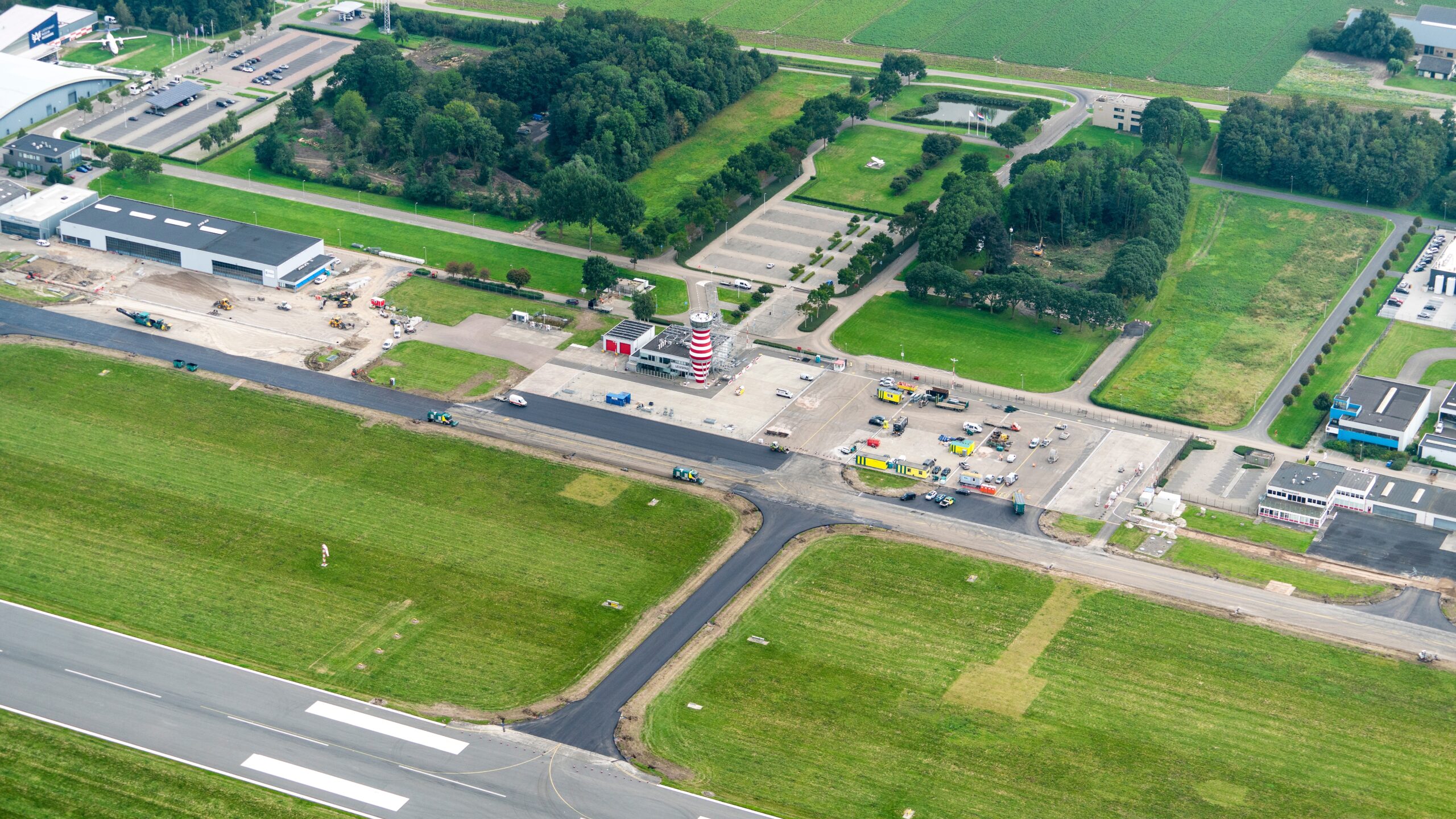 ‘Lelystad biedt als enige regio nog kansen voor XXL-logistiek', aldus Hans van Driel, directeur logistiek bij DHG. Beeld: Aerovista Photography/Shutterstock