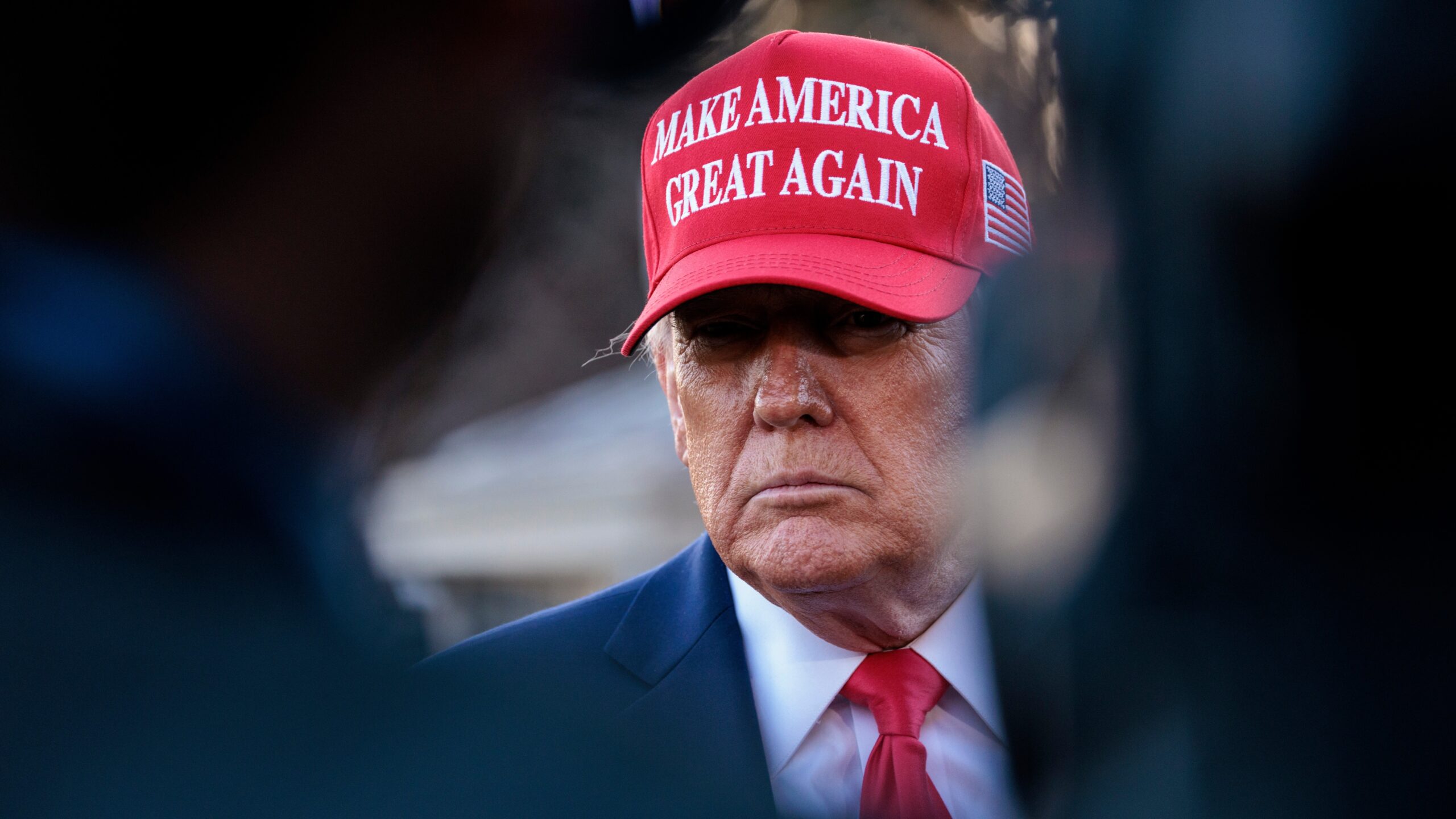 Waarom anderhalf jaar? Dan vinden de ‘midterms’ plaats, de tussentijdse verkiezingen in de Verenigde Staten. Eijffinger en Beetsma denken dat dit het einde betekent van Trumps disruptieve beleid. Beeld: Joshua Sukoff / Shutterstock