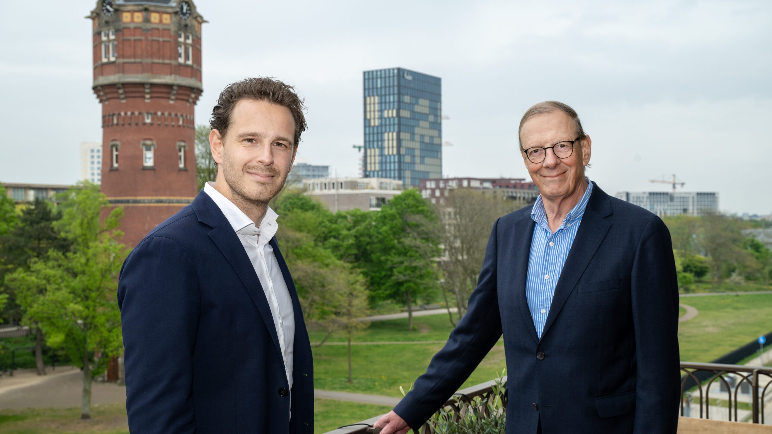 Jaap (rechts) en Derk (links) Gillis, vader en zoon. Foto: Cor Salverius