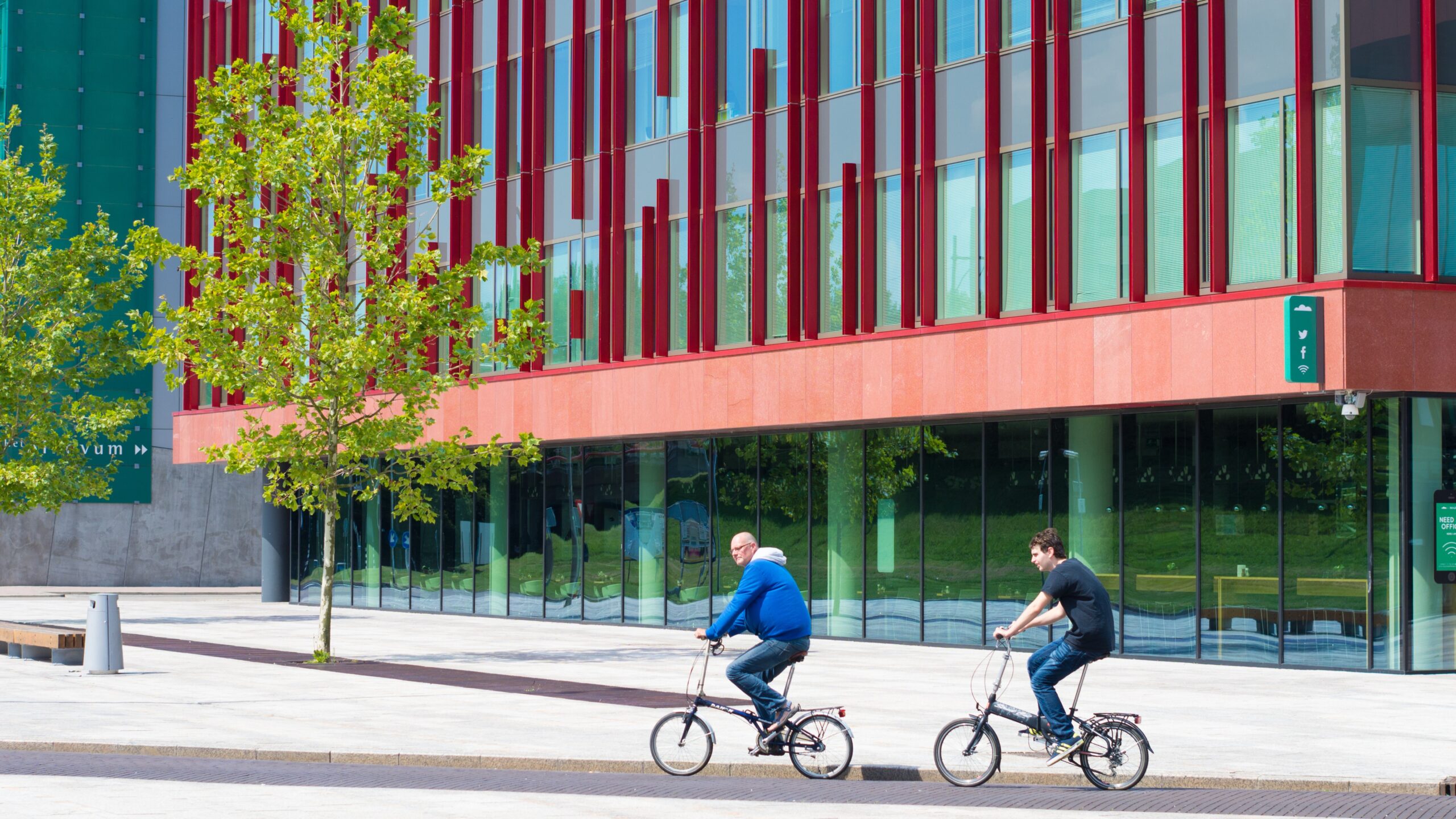 Vastgoedfonds Benkey kreeg bij de aankoop van het World Trade Center (WTC) in Almere hulp van een family office. Beeld: Hans Engbers / Shutterstock.com