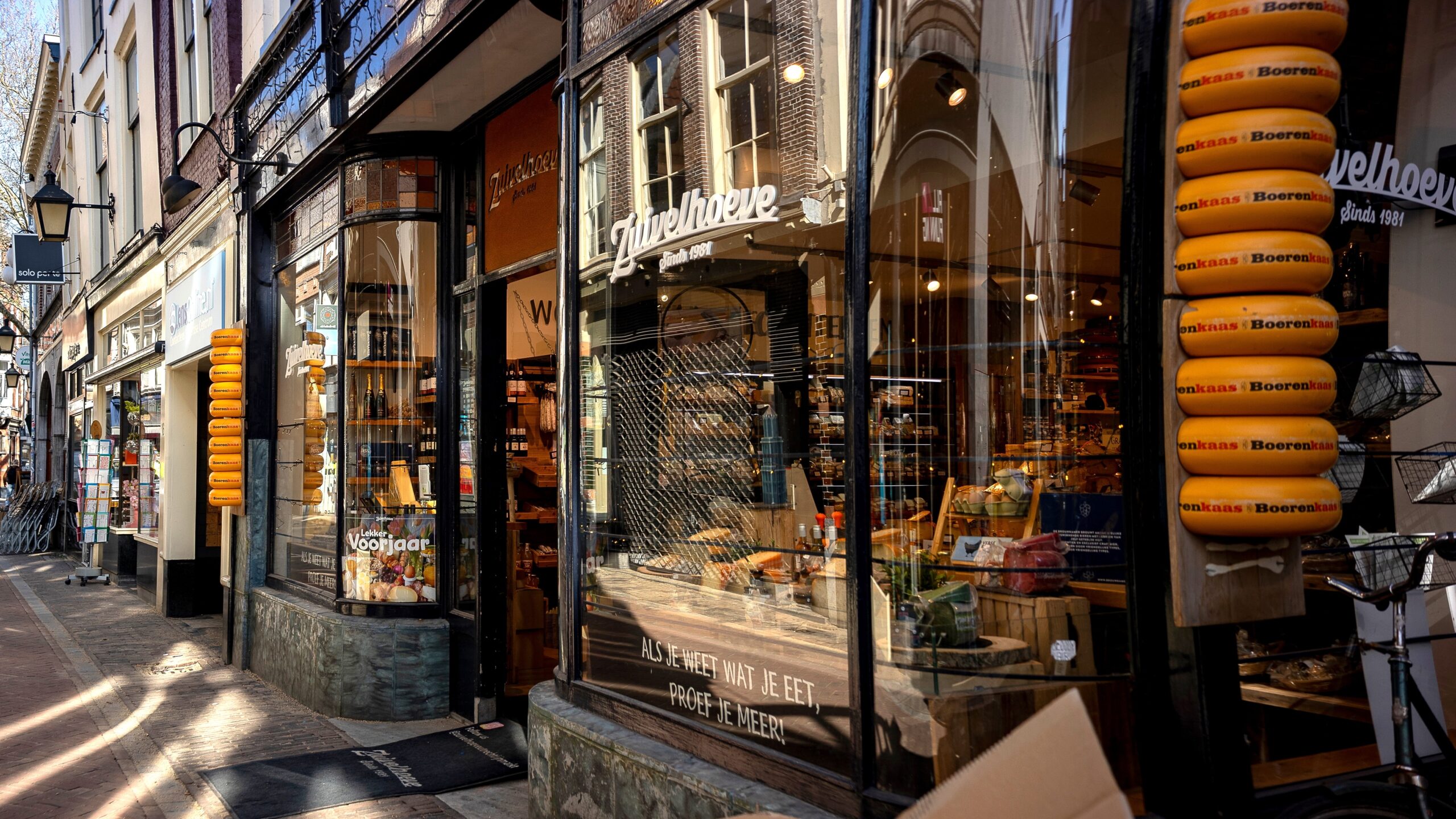 De omzet van voedingsspeciaalzaken nam met 5 procent toe, met name vanwege prijsstijgingen. Foto: Maarten Zeehandelaar / Shutterstock.com