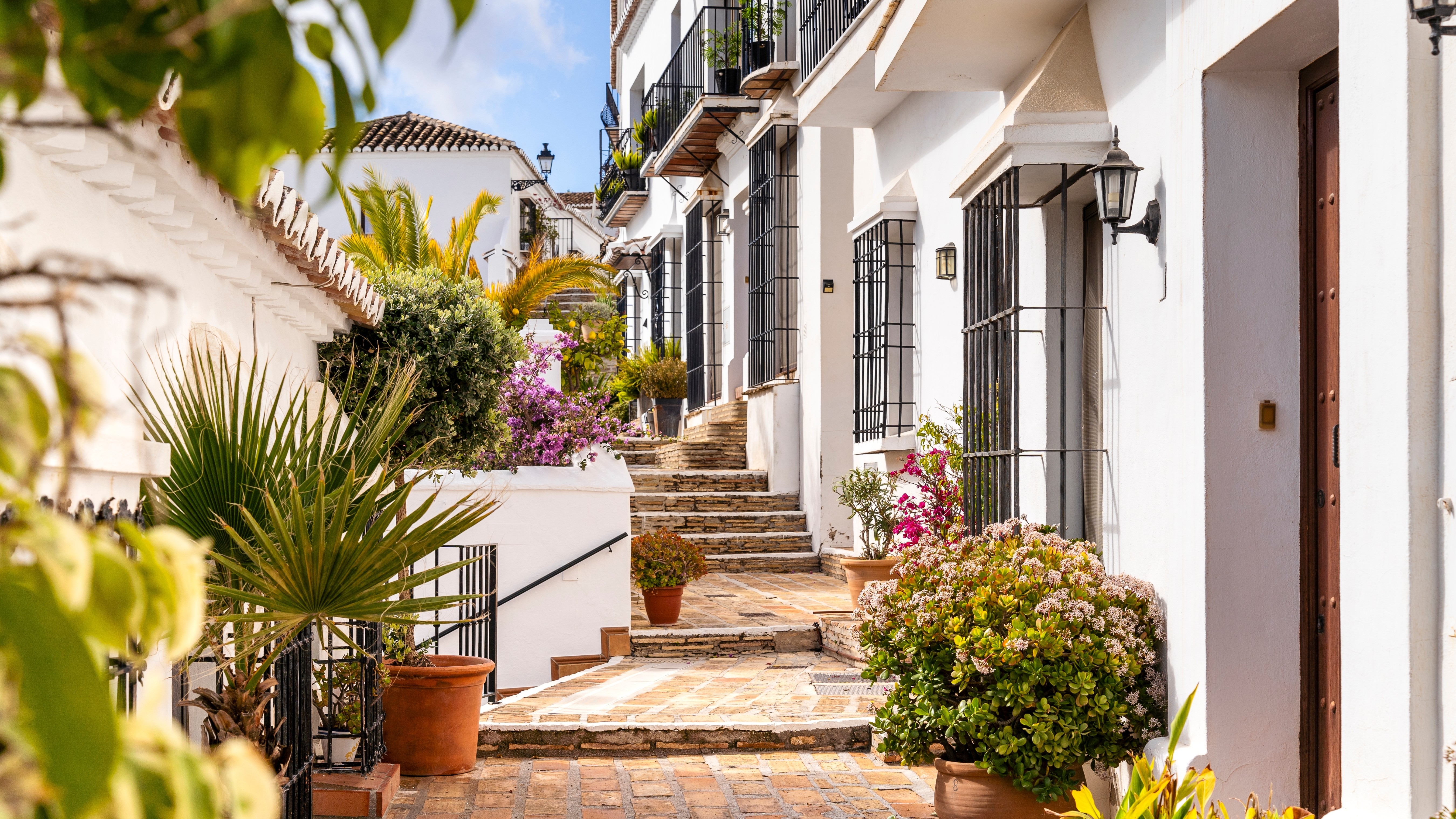 Particuliere beleggers investeren hun uitpondgeld onder andere in vastgoed in Spanje. Foto: Sopotnicki / Shutterstock.com