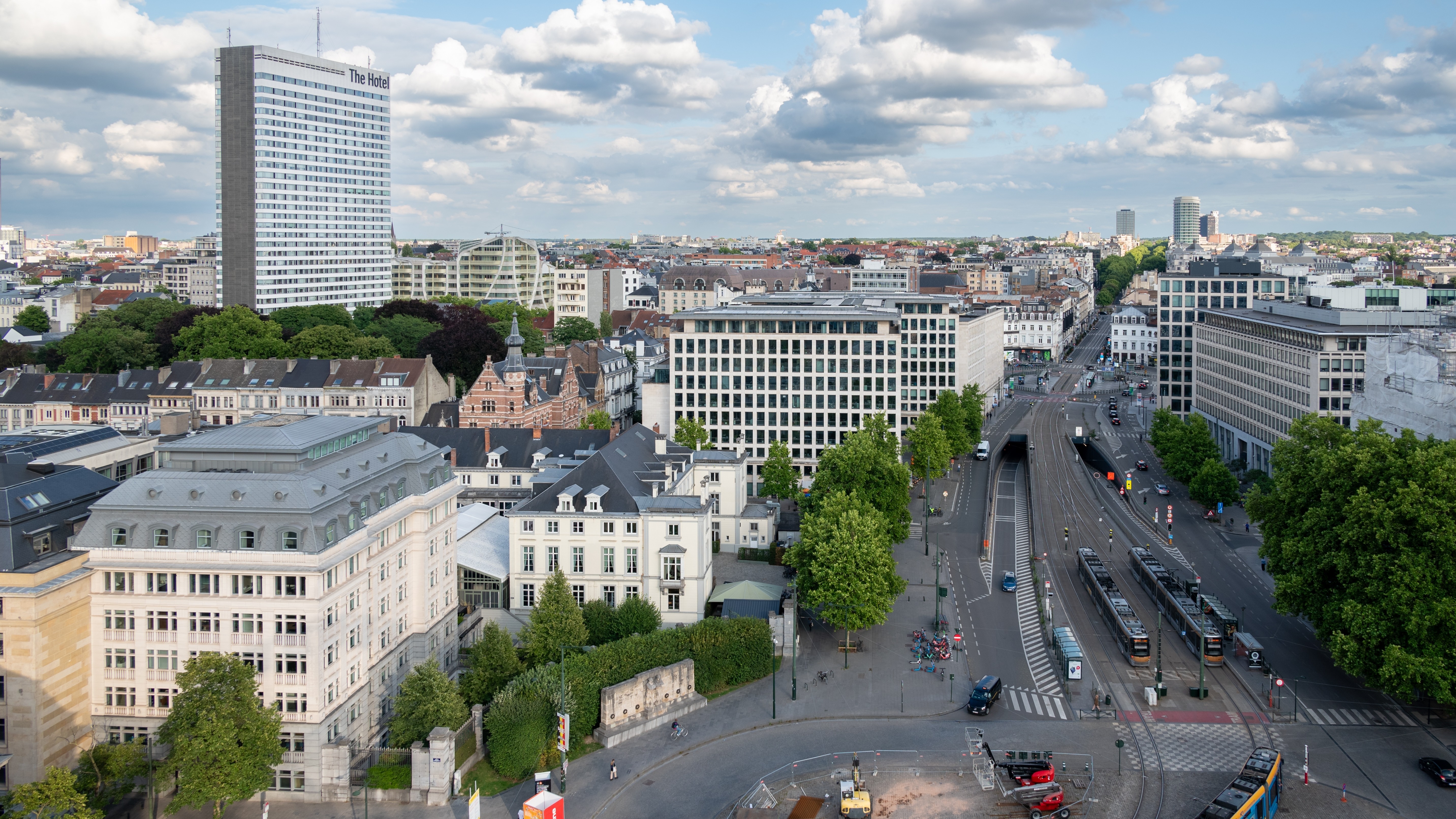 Groot verschil met Brussel is volgens oprichter en topman Jan De Nys van Retail Estates dat de Nederlandse beurs veel minder particuliere vastgoedbeleggers telt. Foto: Mirko Kuzmanovic / Shutterstock.com