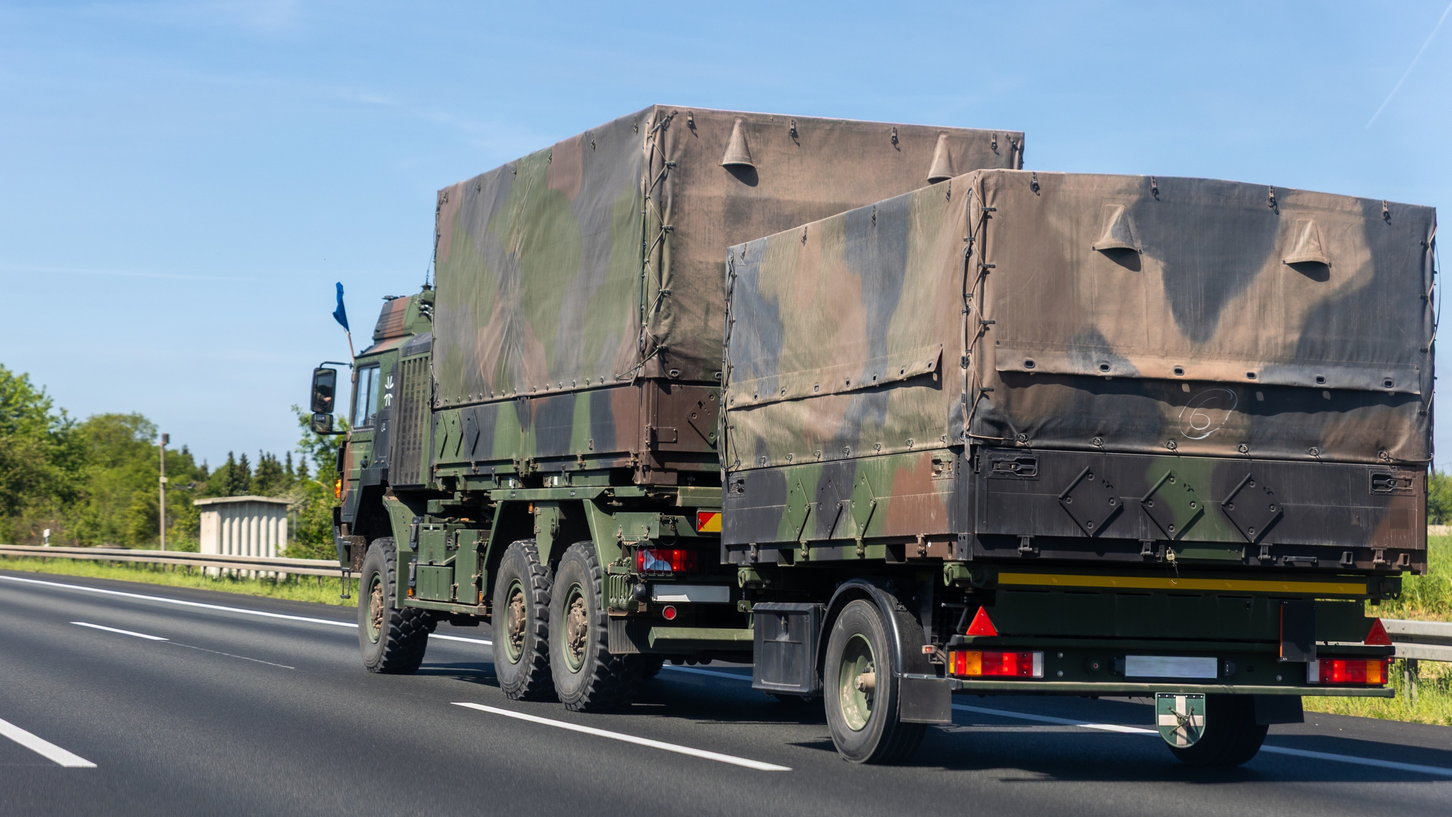 De investeringen in defensie geven een enorme economische boost, waar alles wat infra en logistiek is op meevoert, aldus Emile Poort van Patrizia. Foto: K-FK / Shutterstock.com