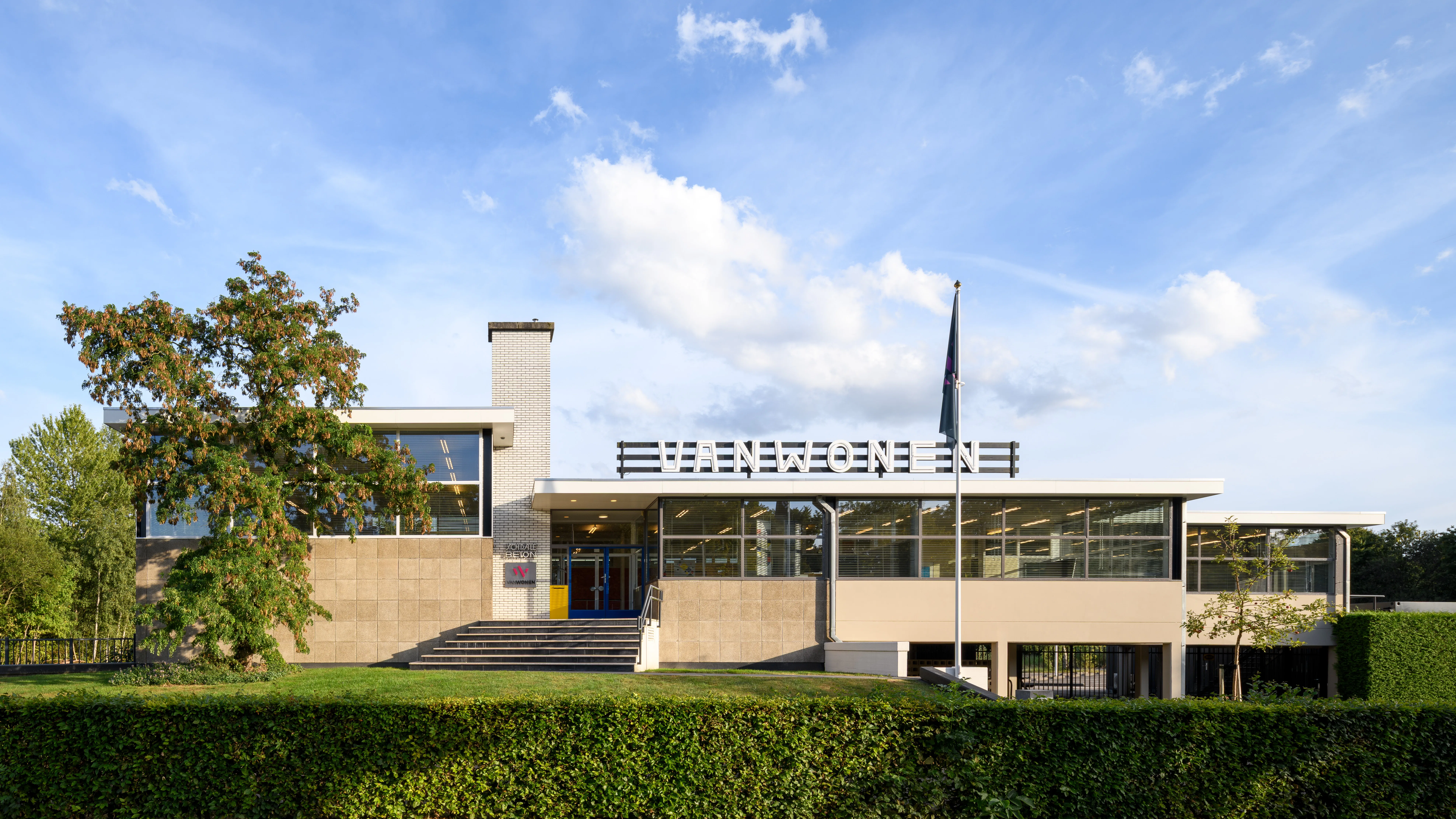 Vanwonen kantoor in Zwolle. Foto: Studio De Nooyer